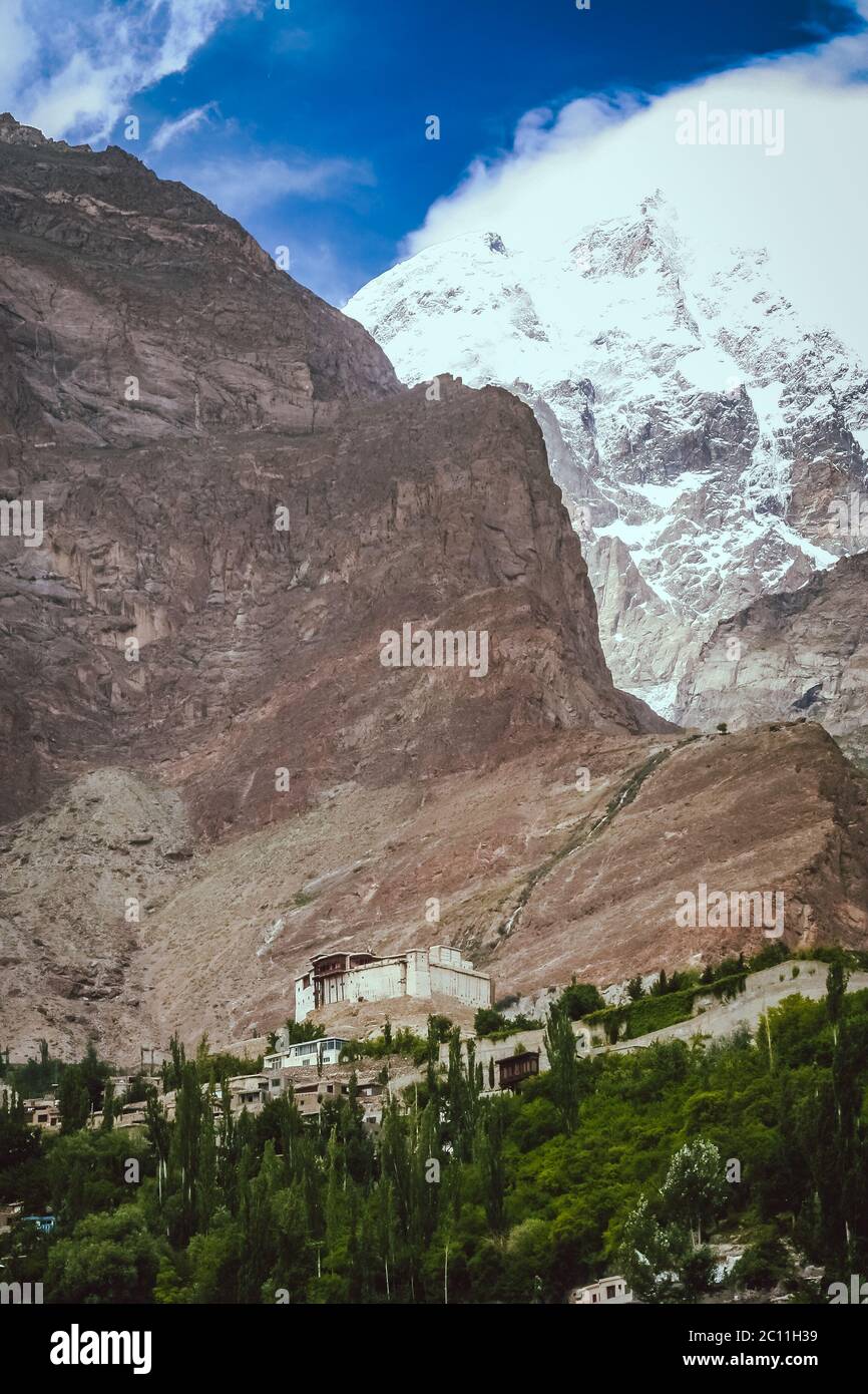 Baltit castle hi-res stock photography and images - Alamy