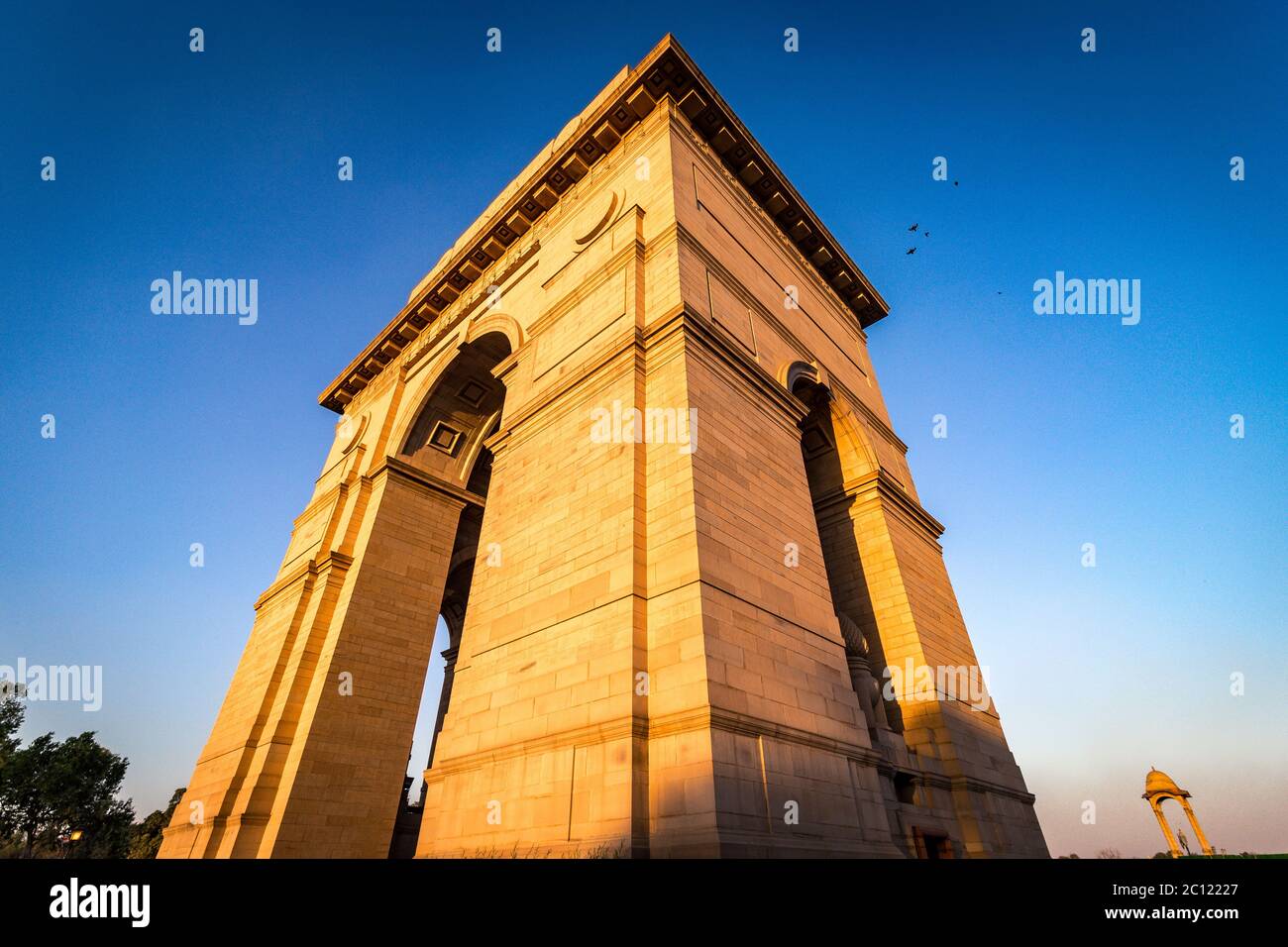 WHAT IS INDIA GATE visual data 8