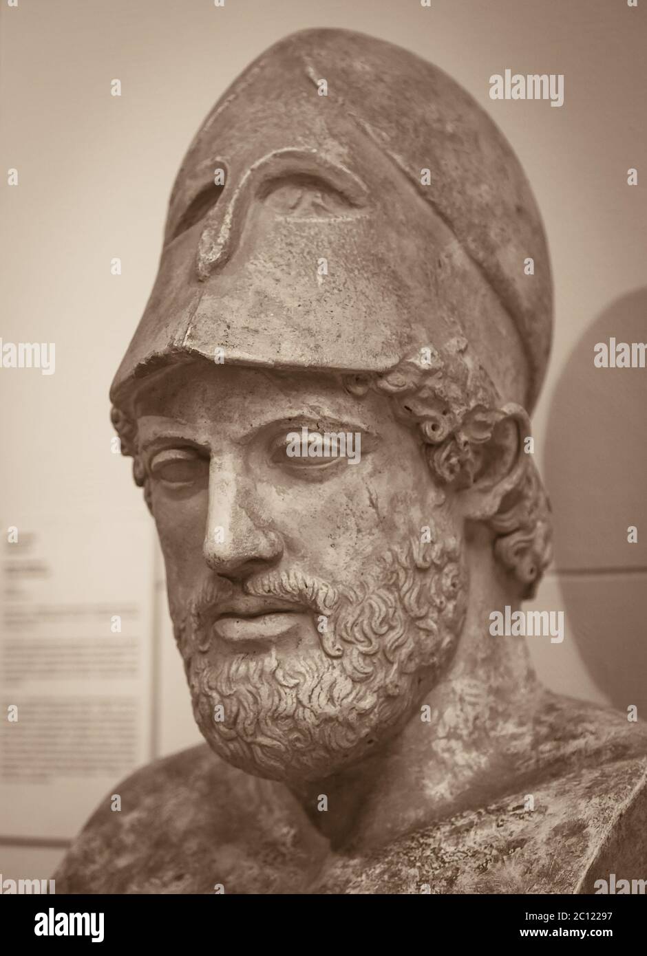 Head and shoulders detail of the ancient sculpture Stock Photo Alamy
