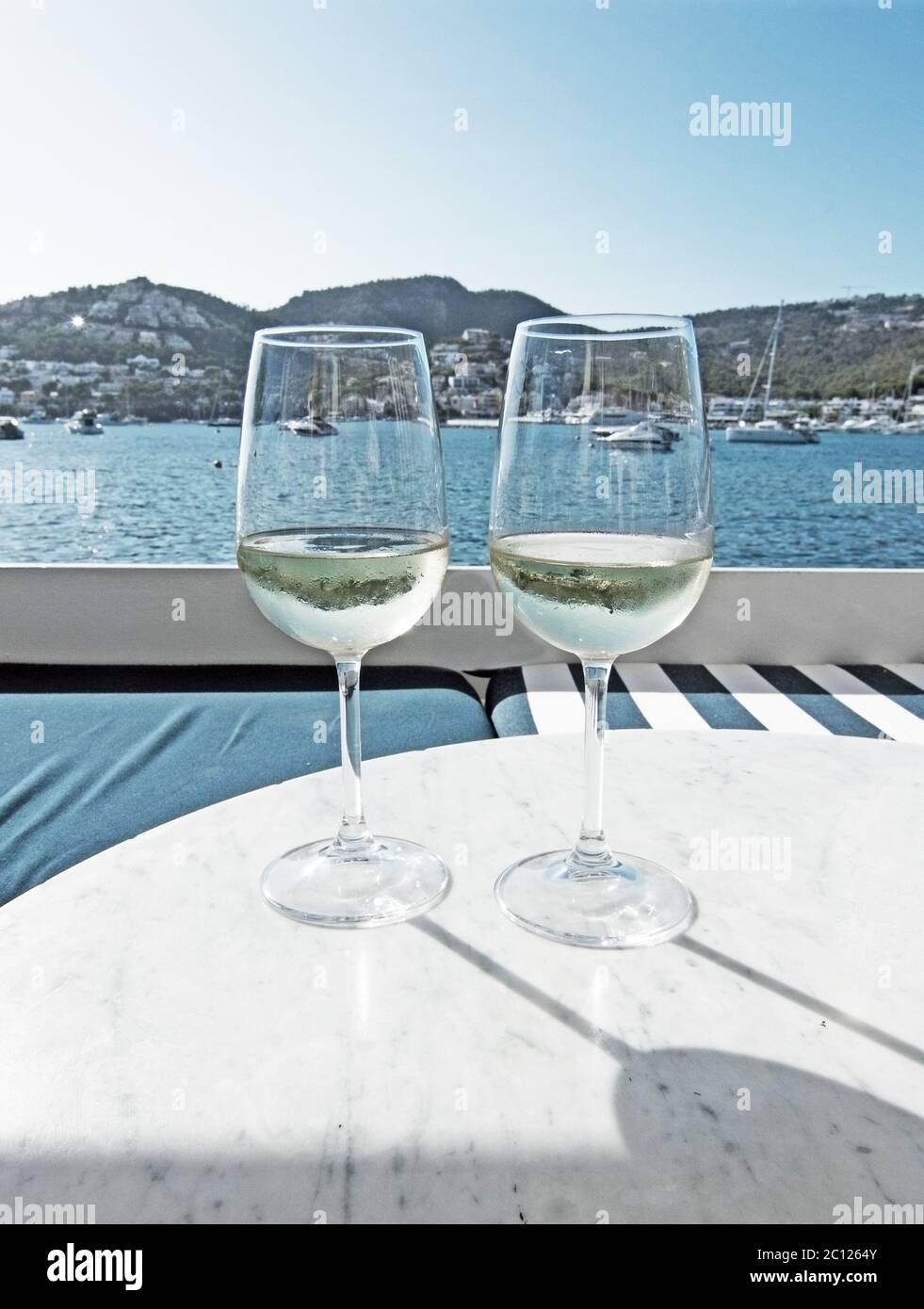 Two glasses with port wine hi-res stock photography and images - Alamy