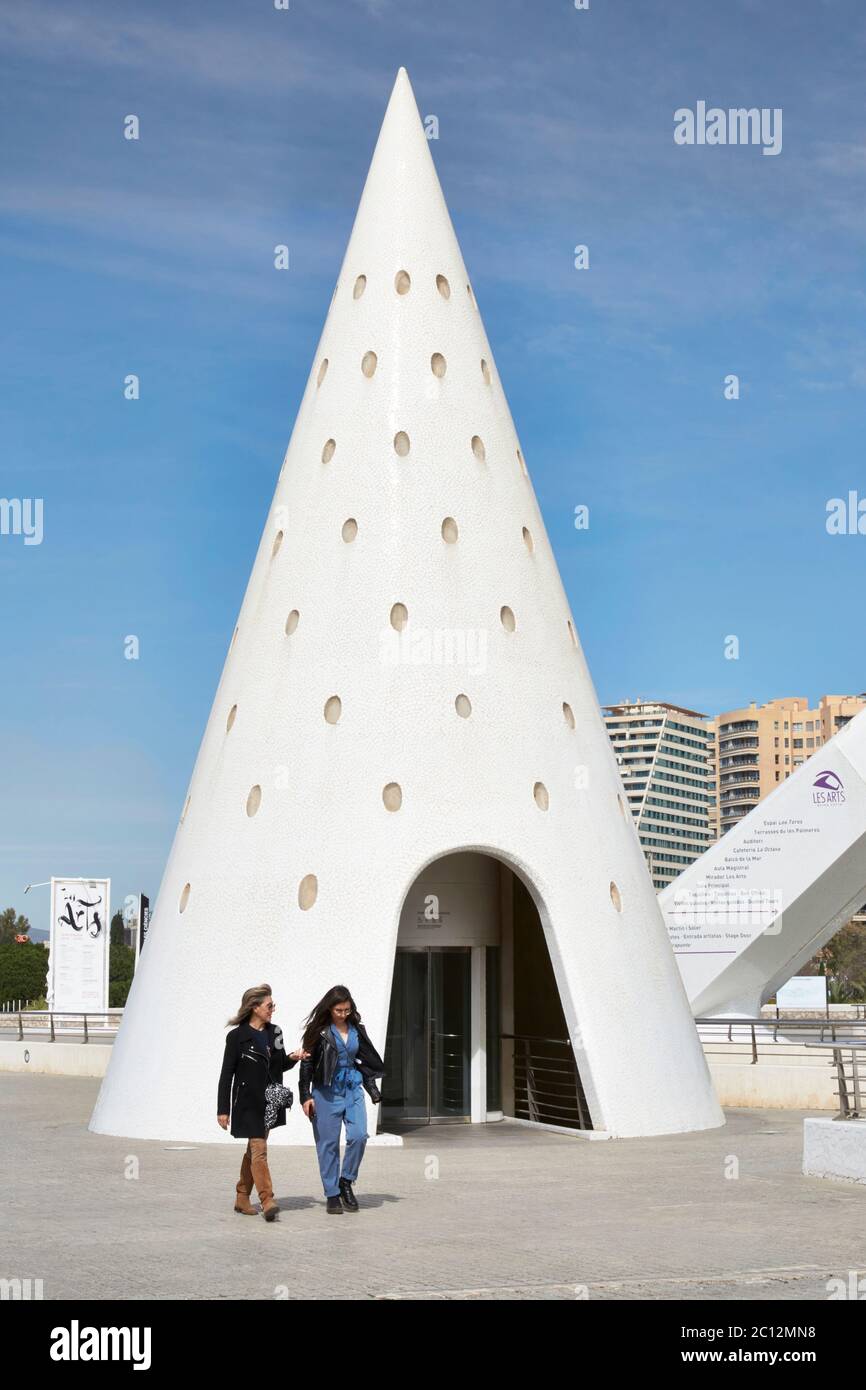 Elevator shaft hires stock photography and images Alamy