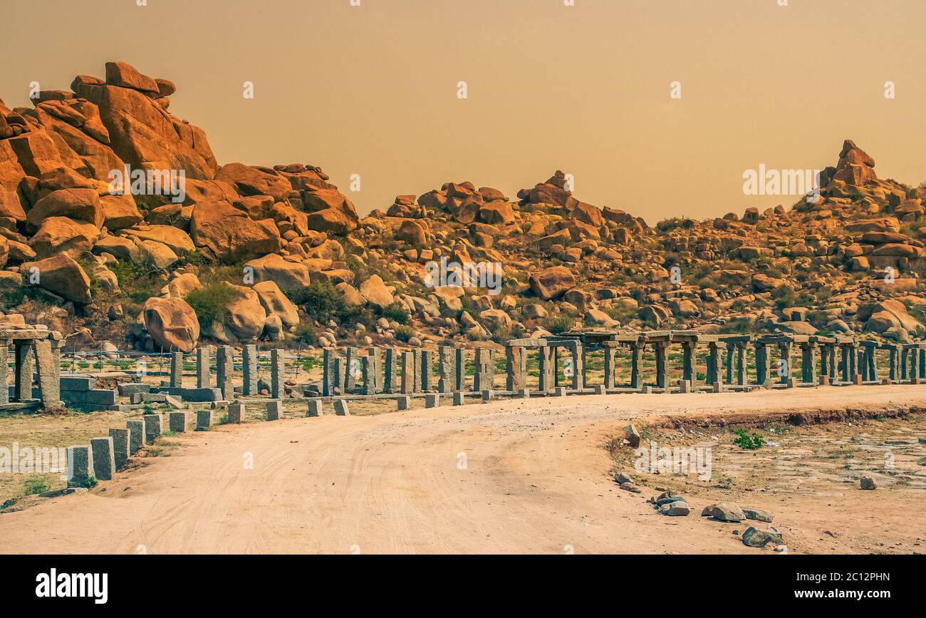 Columns remnants old temple hi-res stock photography and images - Alamy