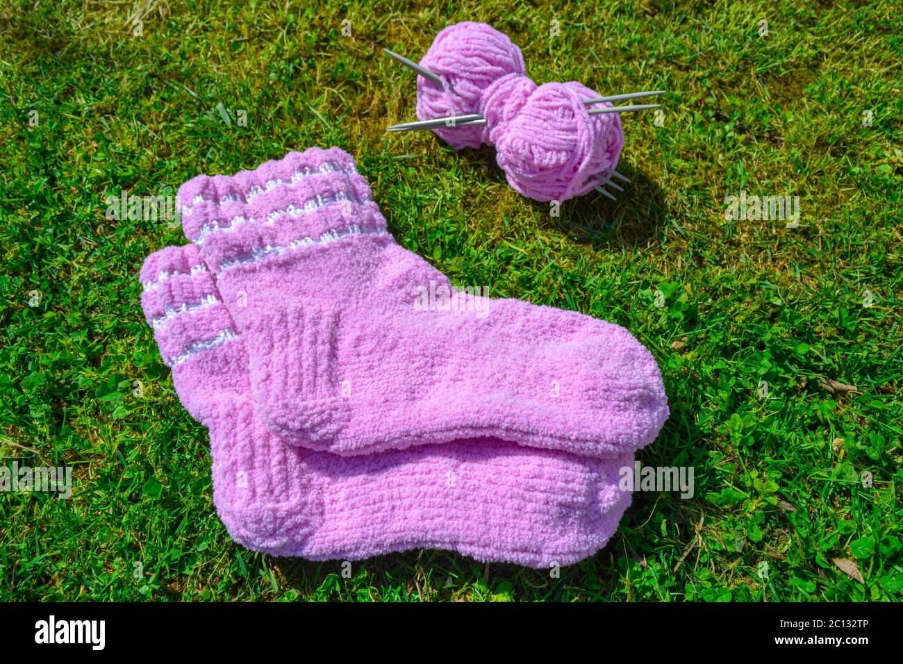 Sock yarn hires stock photography and images Alamy