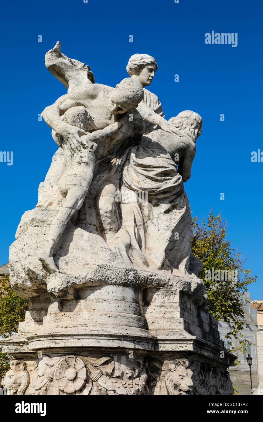 One of the many historic sculptures in Rome, Italy Stock Photo - Alamy