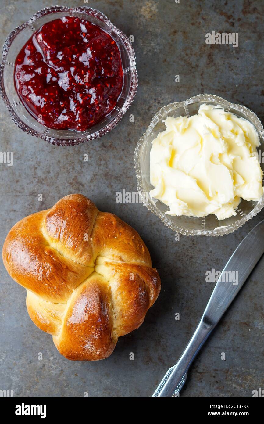 Homemade challah bread rolls Stock Photo - Alamy