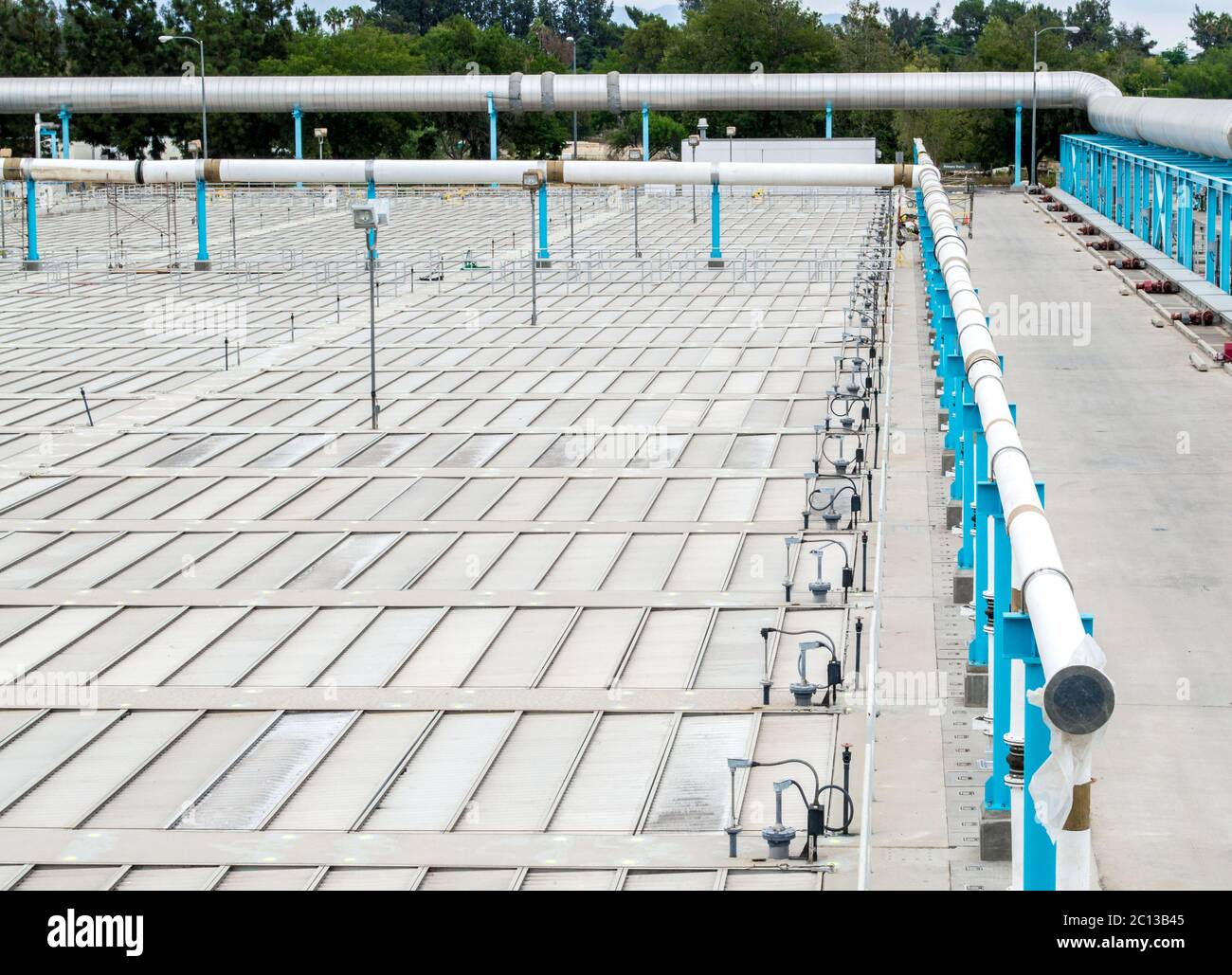 Potable water treatment hi-res stock photography and images - Page 2 - Alamy