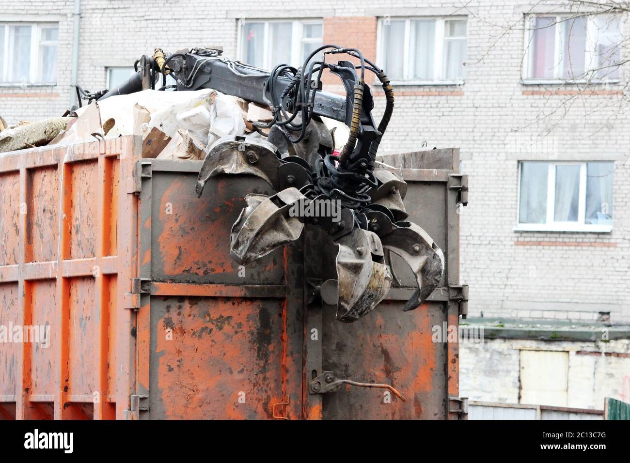 Manual handling hires stock photography and images Alamy