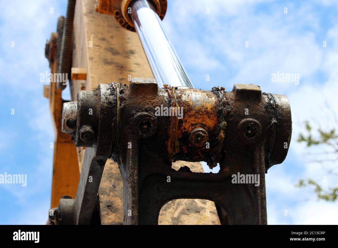 Hydraulic piston system for bulldozers, tractors, excavators, chrome