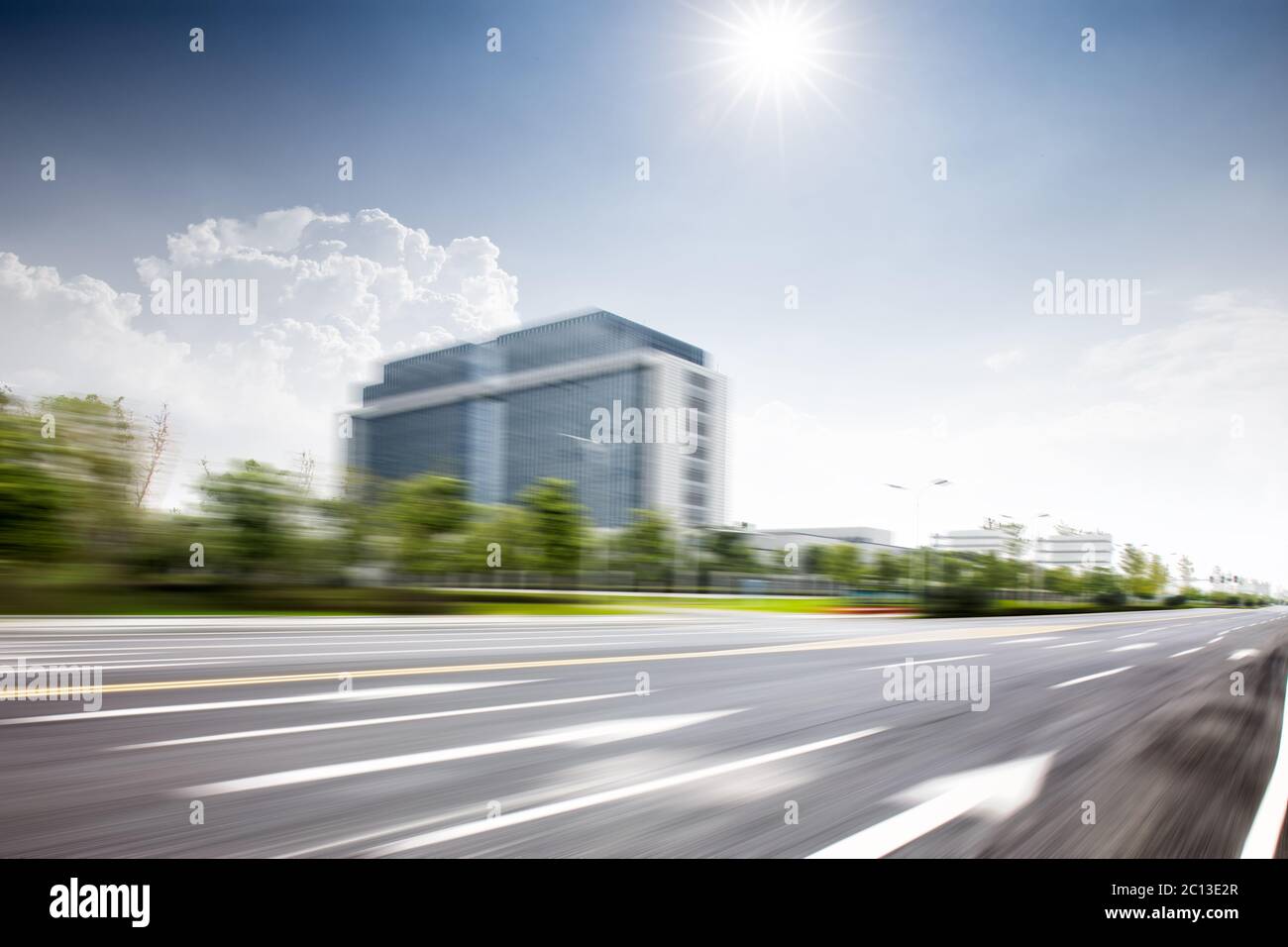 Empty city road hi-res stock photography and images - Alamy