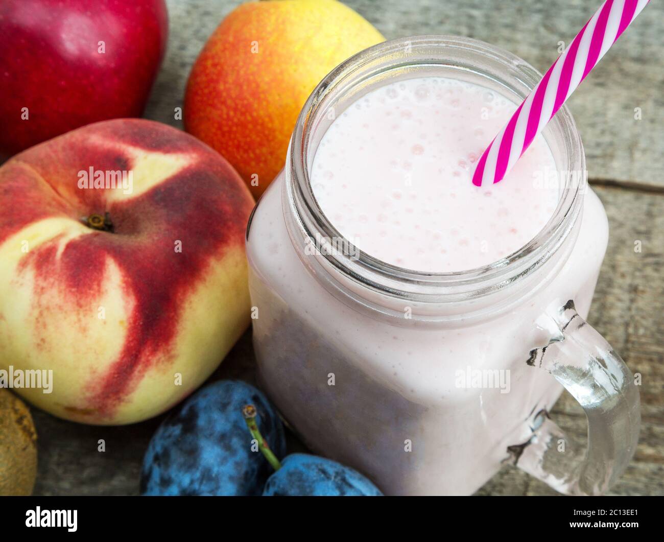 smoothies, healthy eating Stock Photo Alamy