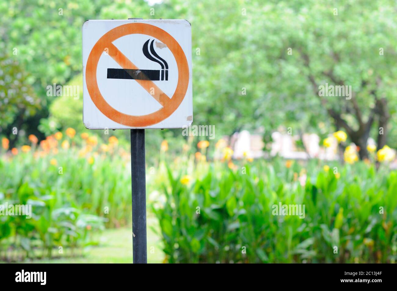 No smoking sign park hires stock photography and images Alamy