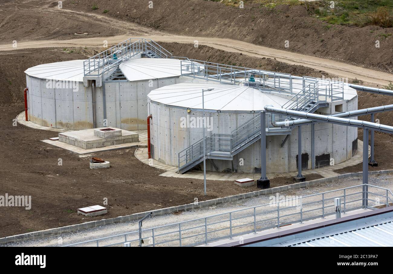 wastewater-treatment-plant-stock-photo-alamy