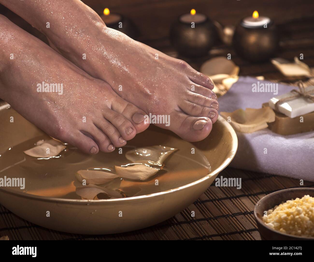 Foot Spa Treatment Stock Photo Alamy