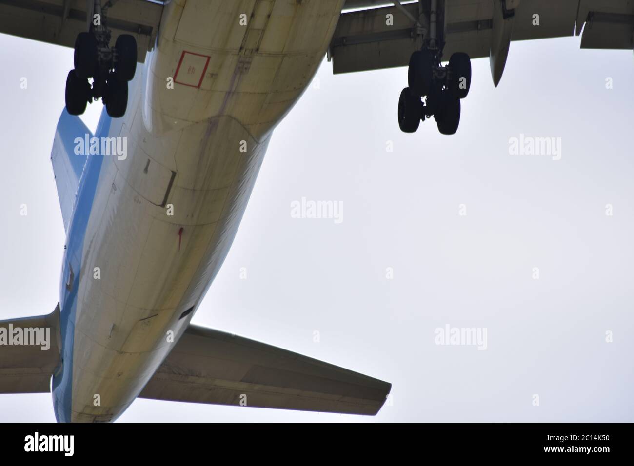 The undercarriage of an aircraft with great detail Stock Photo - Alamy