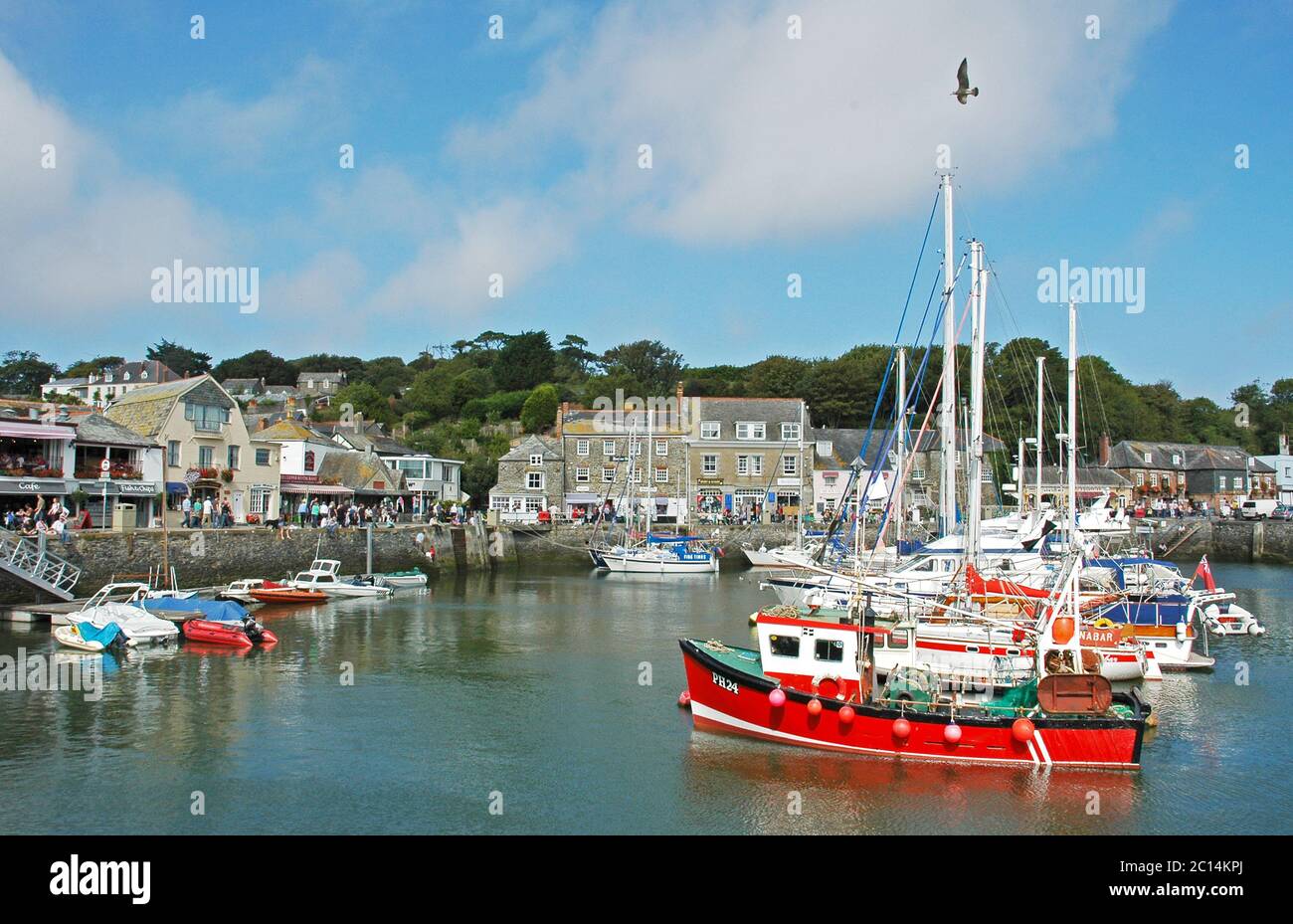 Old fishing boats padstow hi-res stock photography and images - Alamy