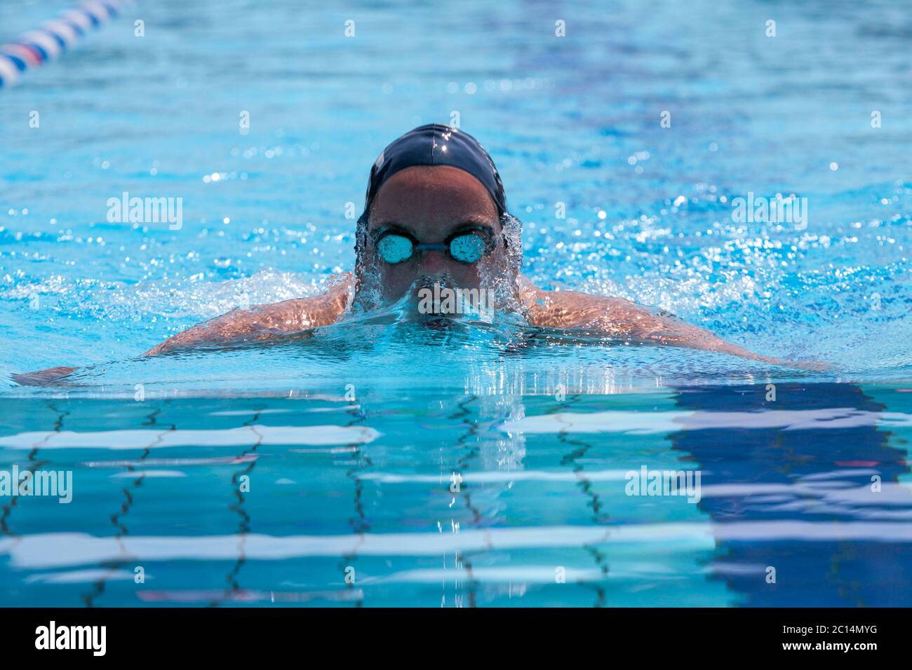 Breaststroke hi-res stock photography and images - Alamy