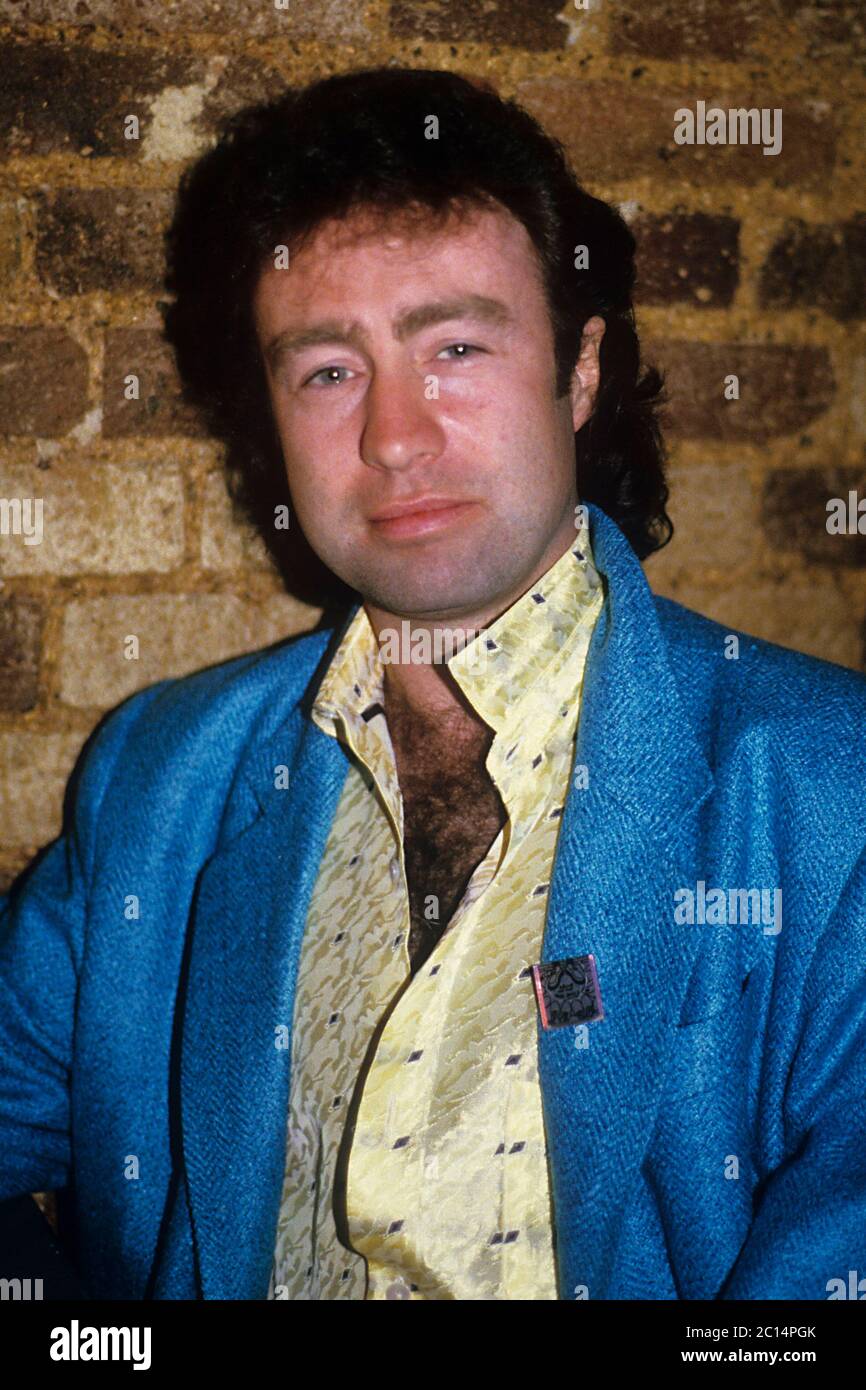 Paul Rodgers of Willie and the Poor Boys at a press meeting. London, April 18, 1985 | usage worldwide Stock Photo
