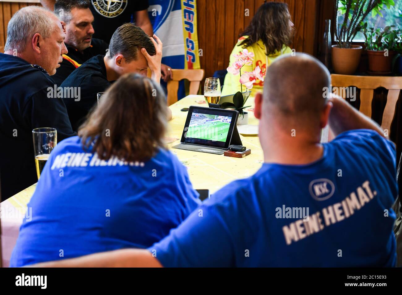 Rival Football Fans High Resolution Stock Photography And Images Alamy