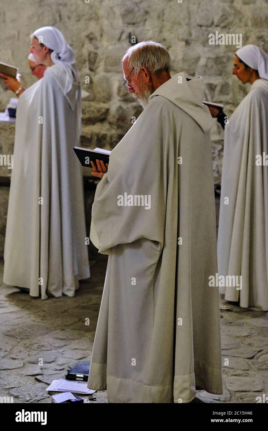 Mont saint michel notre dame sous terre hires stock photography and