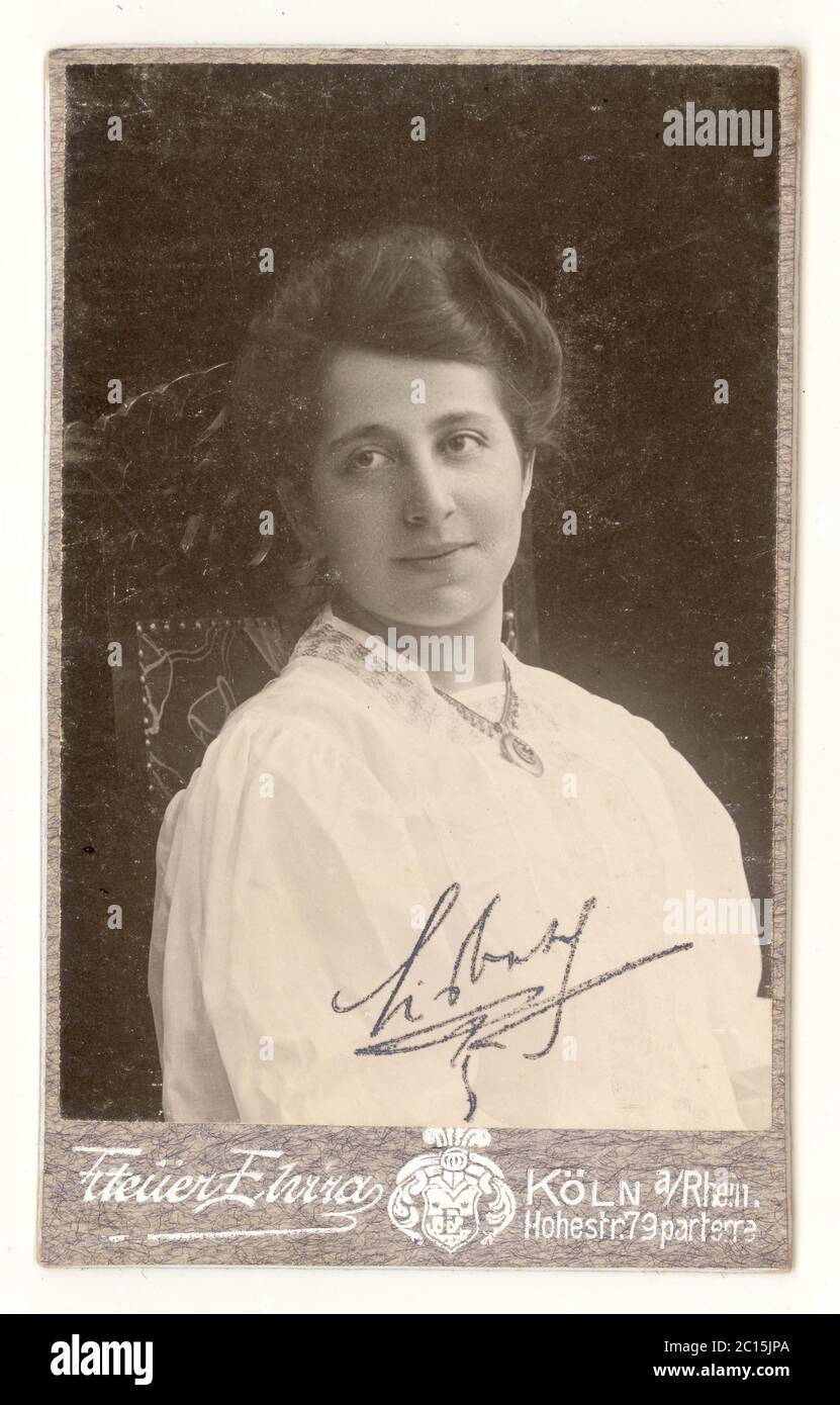 Original early 1900's signed German Carte de Visite (CDV) of beautiful young German woman, Koln (Cologne) N. Rhine, Germany, dated 1905 Stock Photo