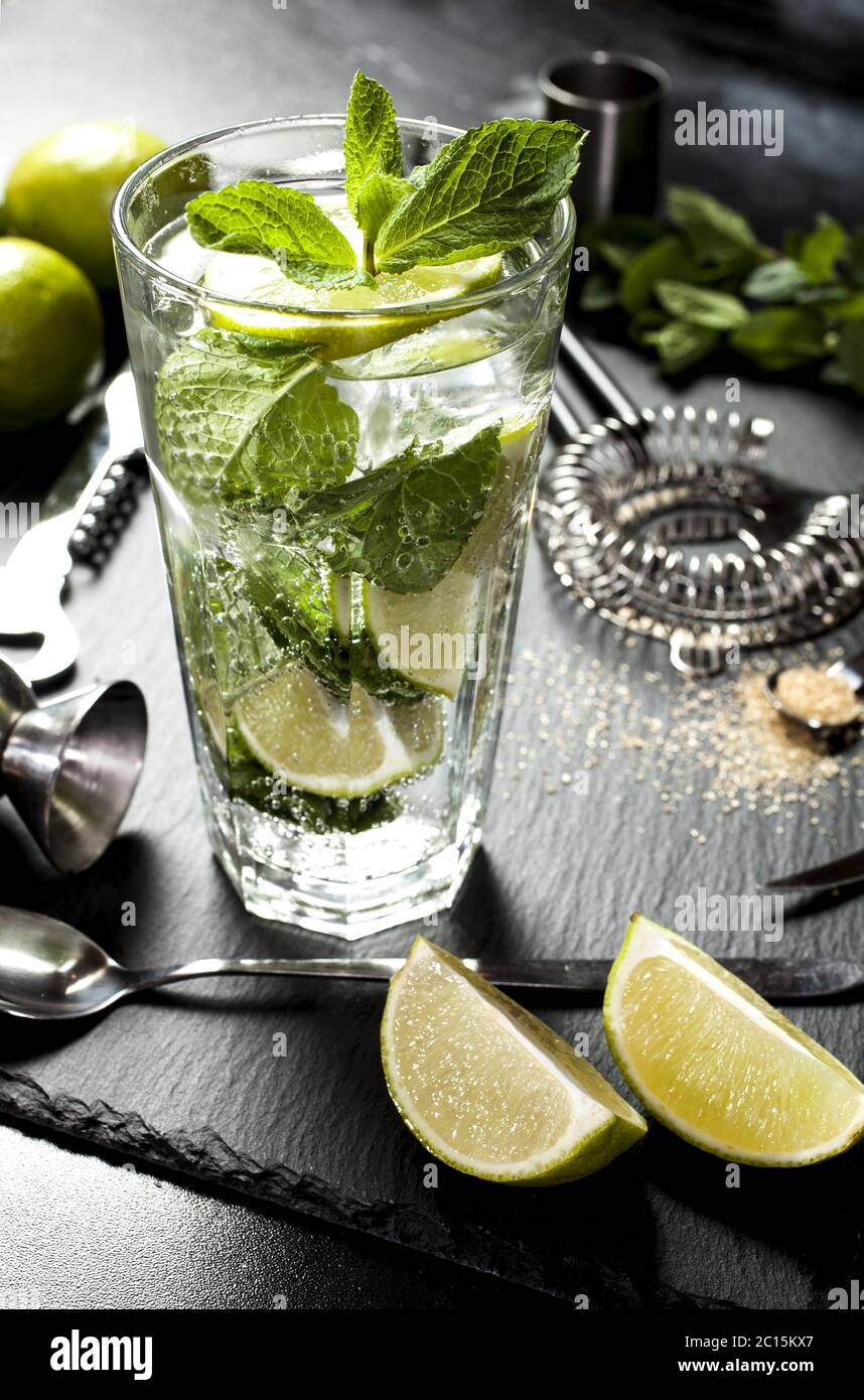 Mojito cocktail making. Ingredients and utensils Stock Photo Alamy