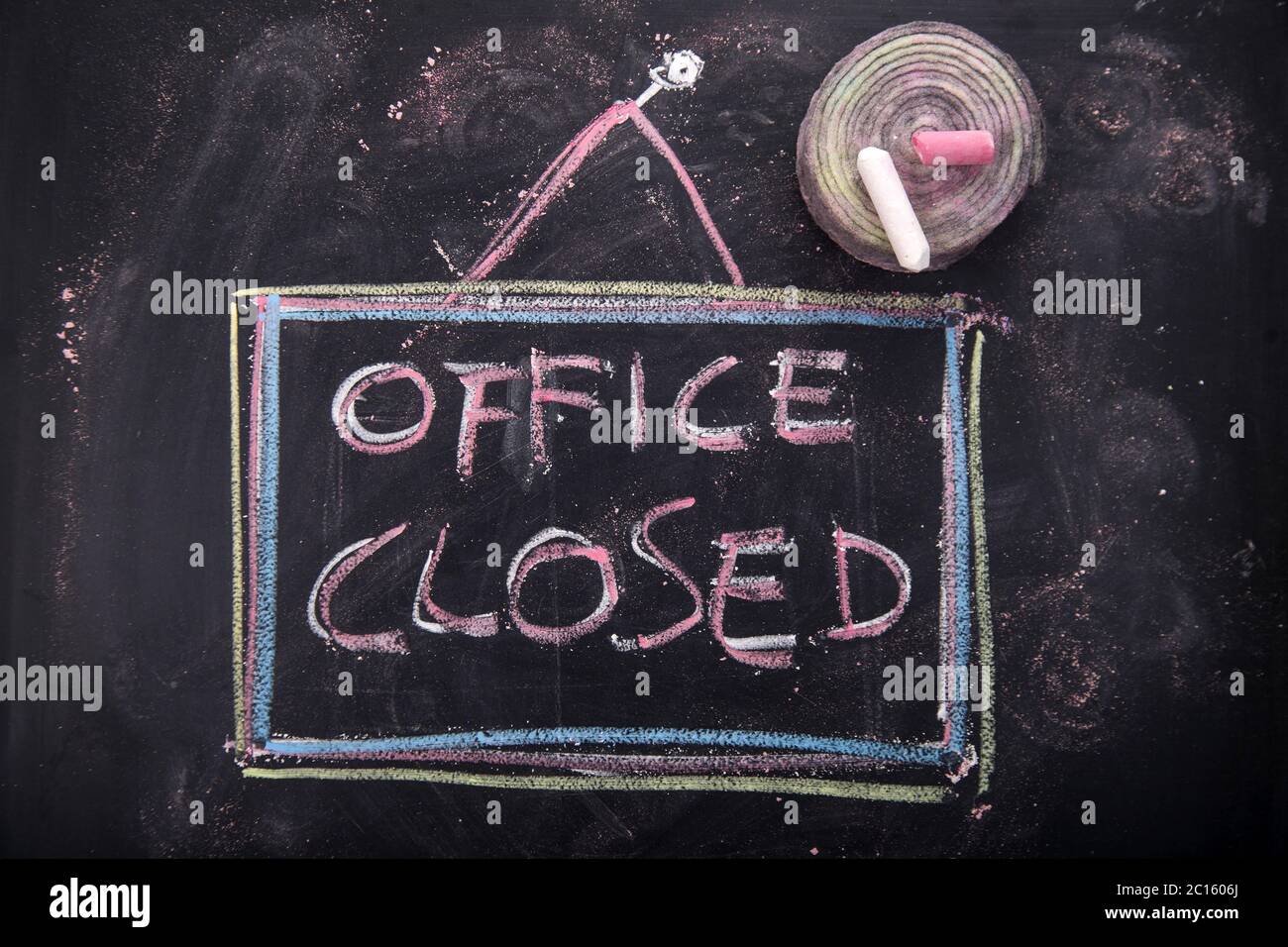 Office closed hi-res stock photography and images - Alamy