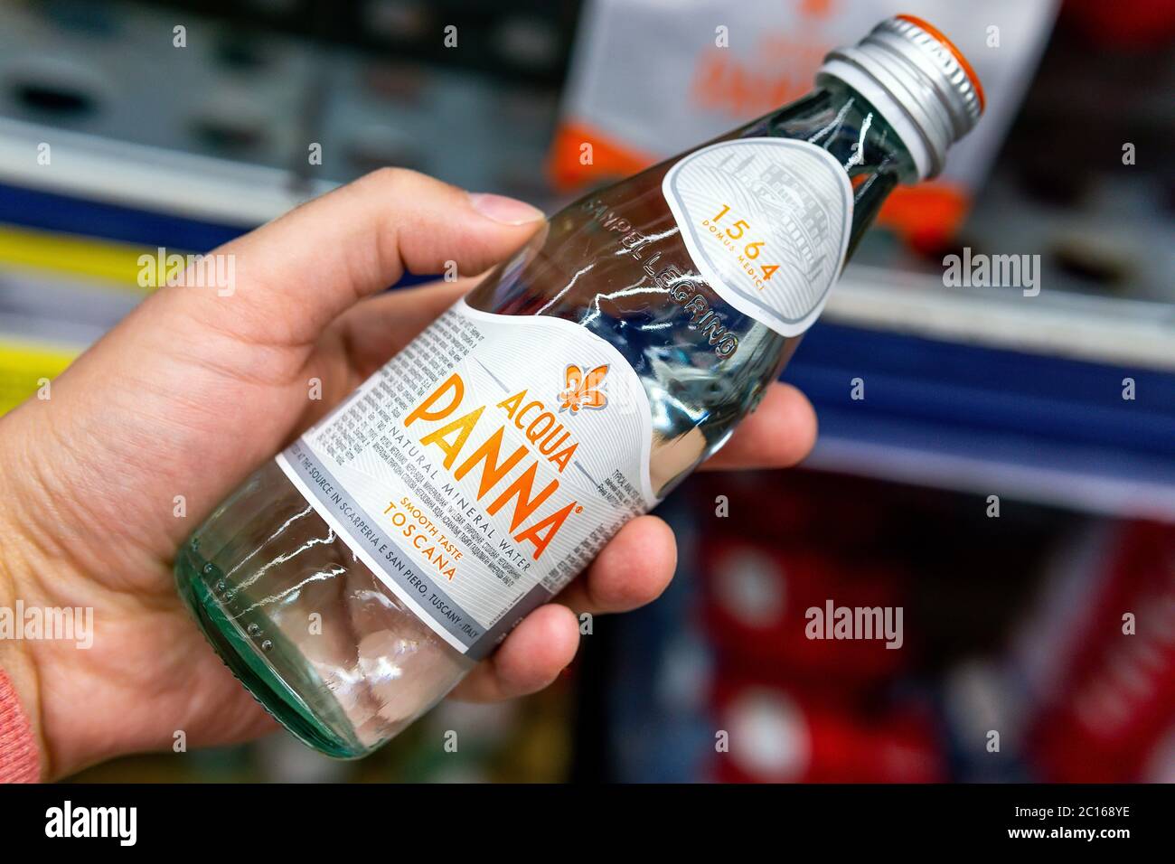 Page 2 Mineral Water Brand High Resolution Stock Photography And Images Alamy