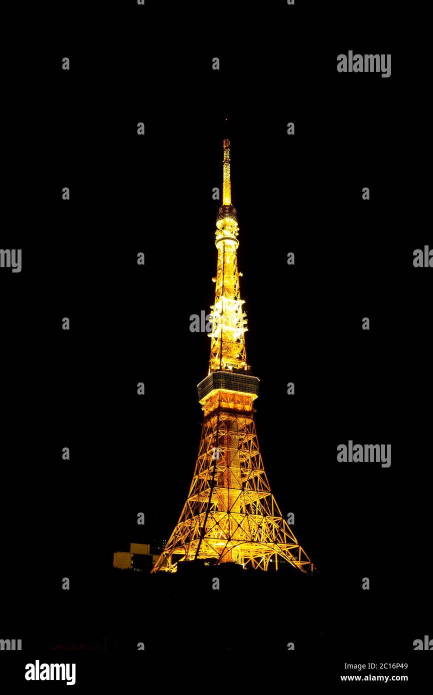 illuminated tokyo tower at night Stock Photo - Alamy