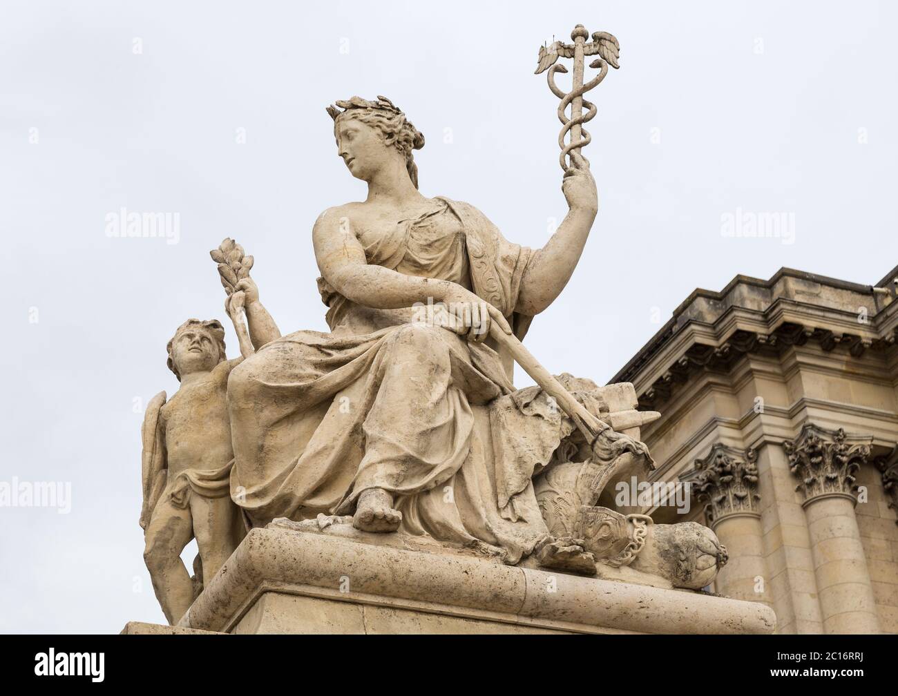 Statues at versailles palace hires stock photography and images Alamy