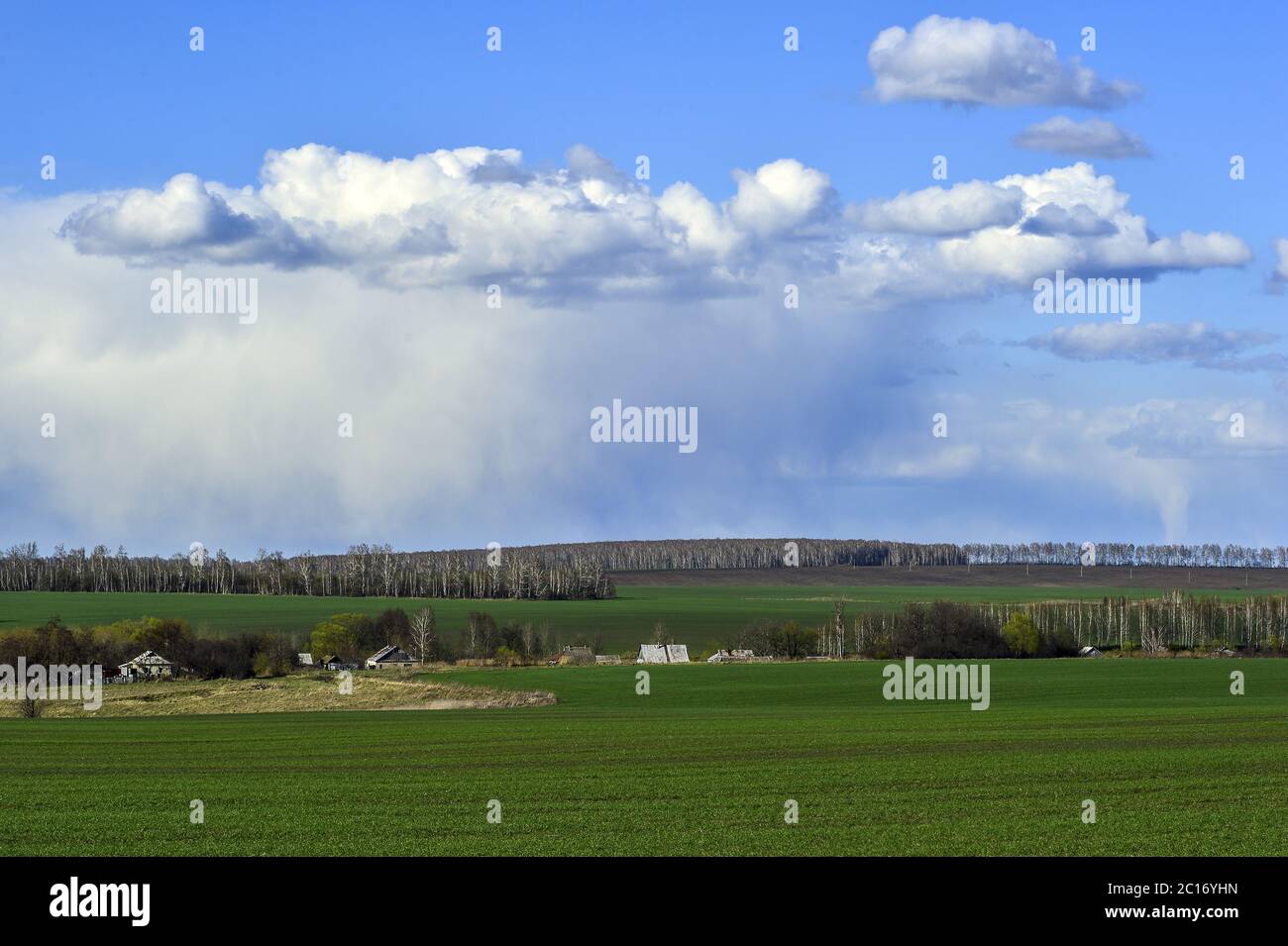 Landscape field clouds farm hi-res stock photography and images - Alamy