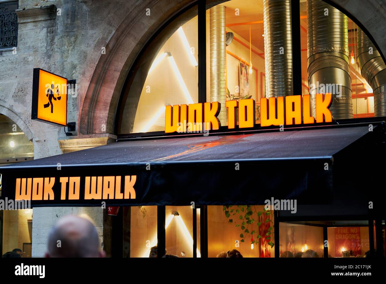 Exterior of a walk to walk asian restaurant and takeaway in the centre of  Bordeaux city Stock Photo - Alamy