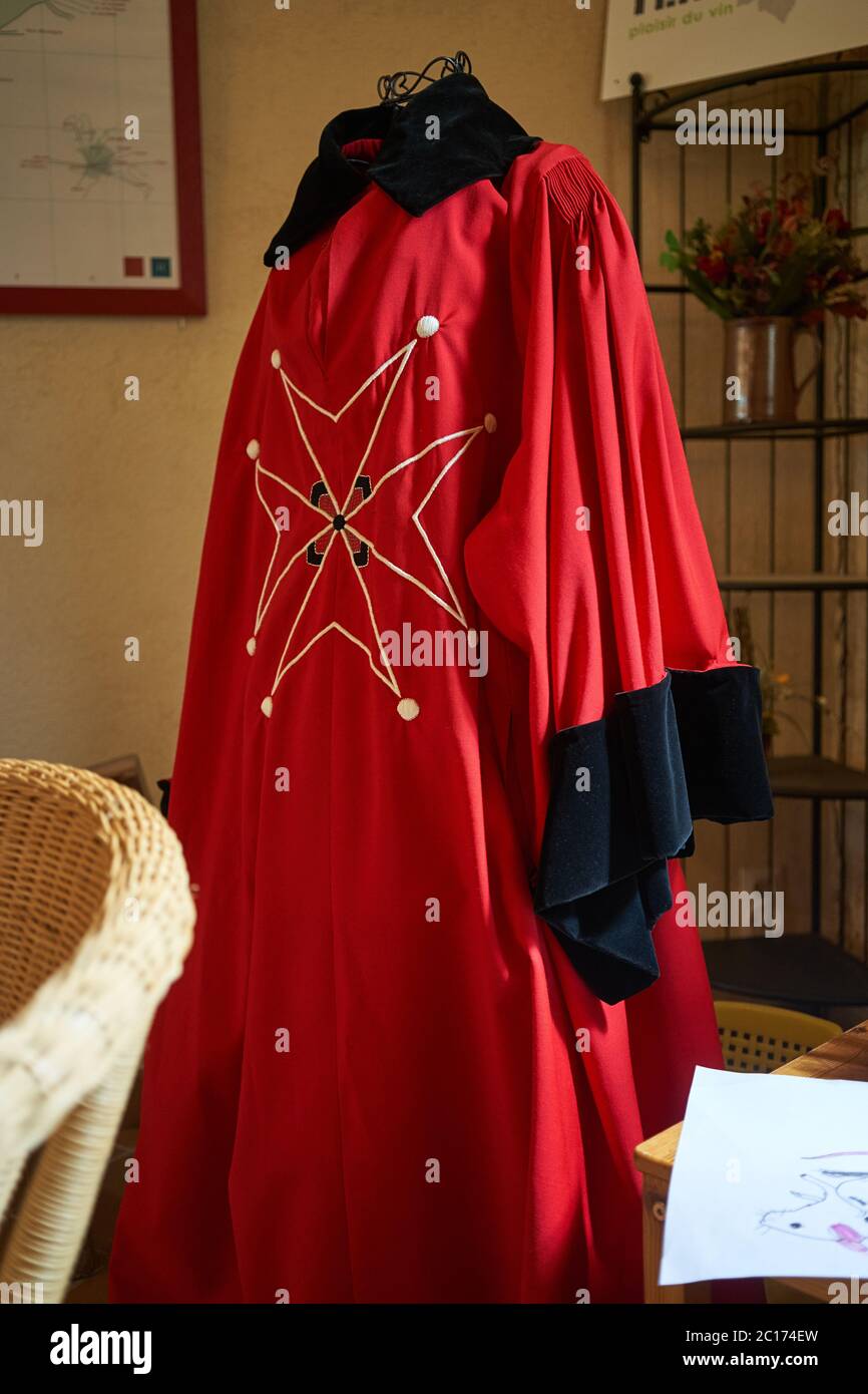 chateau boutique robe