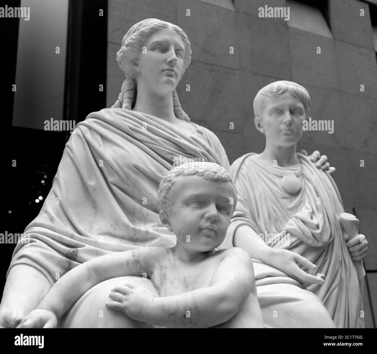 Child greek statue Black and White Stock Photos & Images - Alamy