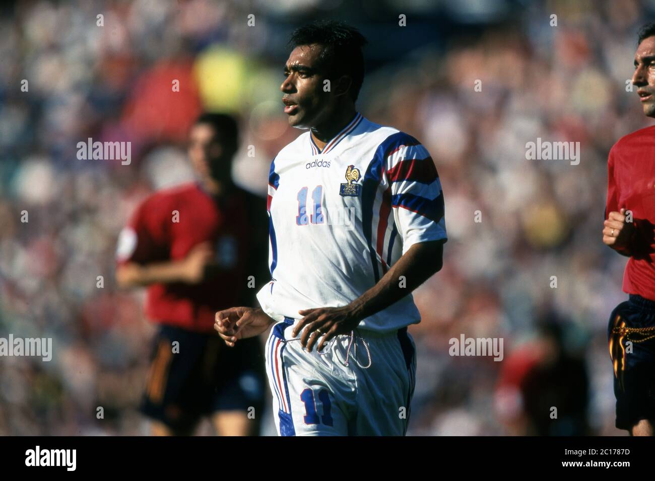 Manchester, Grossbritannien. 11th Apr, 2020. Football, firo: June 15, 1996 European Football Championship Euro Euro 1996 group stage, group 2, group B, archive photo, archive images France - Spain 1: 1 Patrice Loko, half figure | usage worldwide Credit: dpa/Alamy Live News Stock Photo