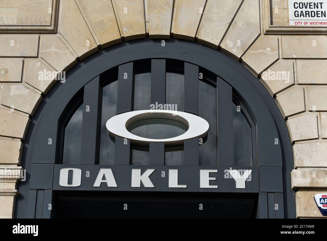 London, UK. 28th May, 2020. Oakley shop logo in Covent Garden. Credit: Dave  Rushen/SOPA Images/ZUMA Wire/Alamy Live News Stock Photo - Alamy