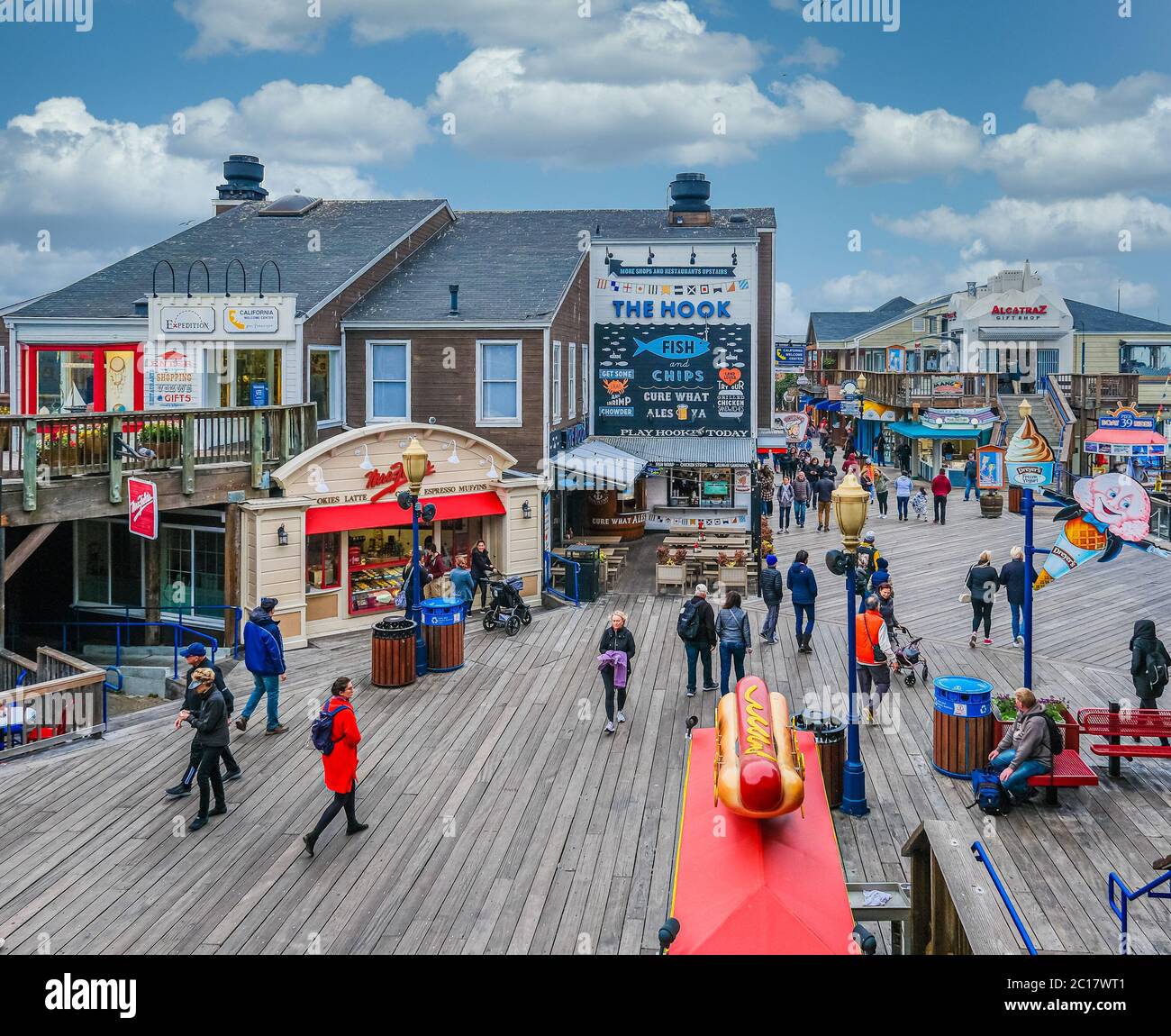 File:Pier 39 Fisherman's Wharf.jpg - Wikimedia Commons