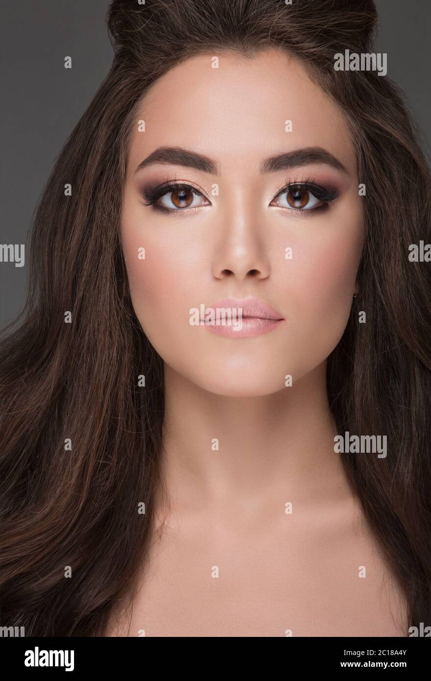 Portrait of a amazing beautiful brunette woman Stock Photo - Alamy