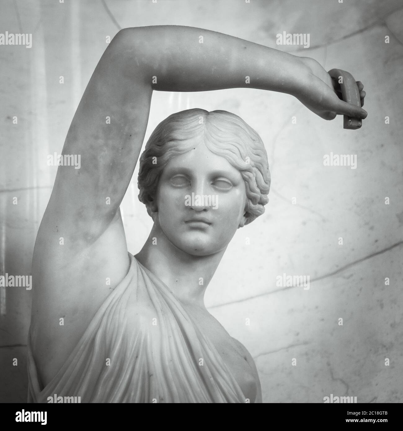 Head and shoulders detail of the ancient sculpture Stock Photo Alamy