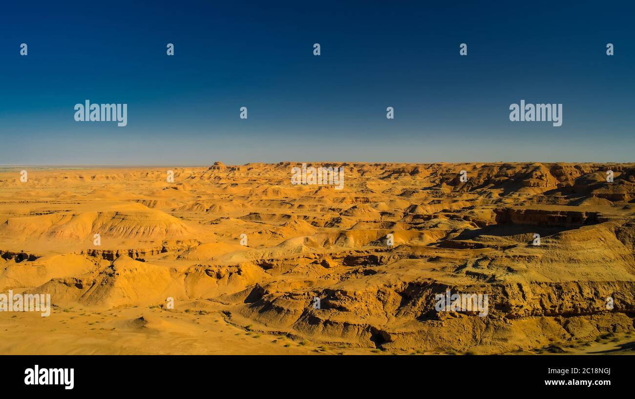 Panorama Buttes at the dried shore of Razazza lake, Iraq Stock Photo