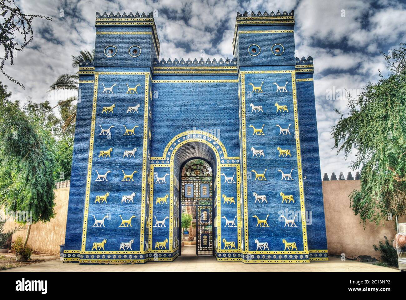 Ishtar Gates In Babylon Stock Photo Alamy