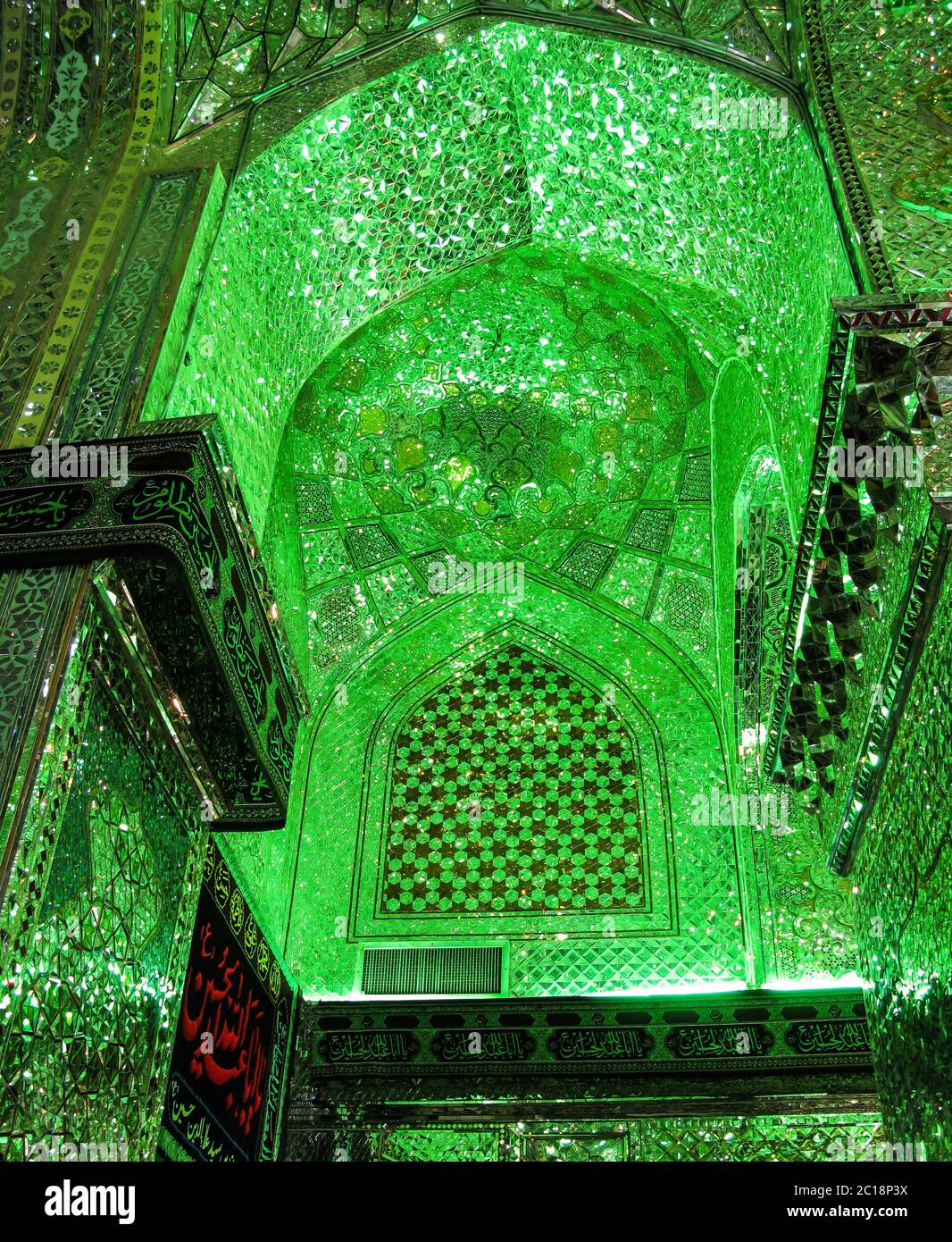 Erika Eleniak bilan jinsiy aloqa