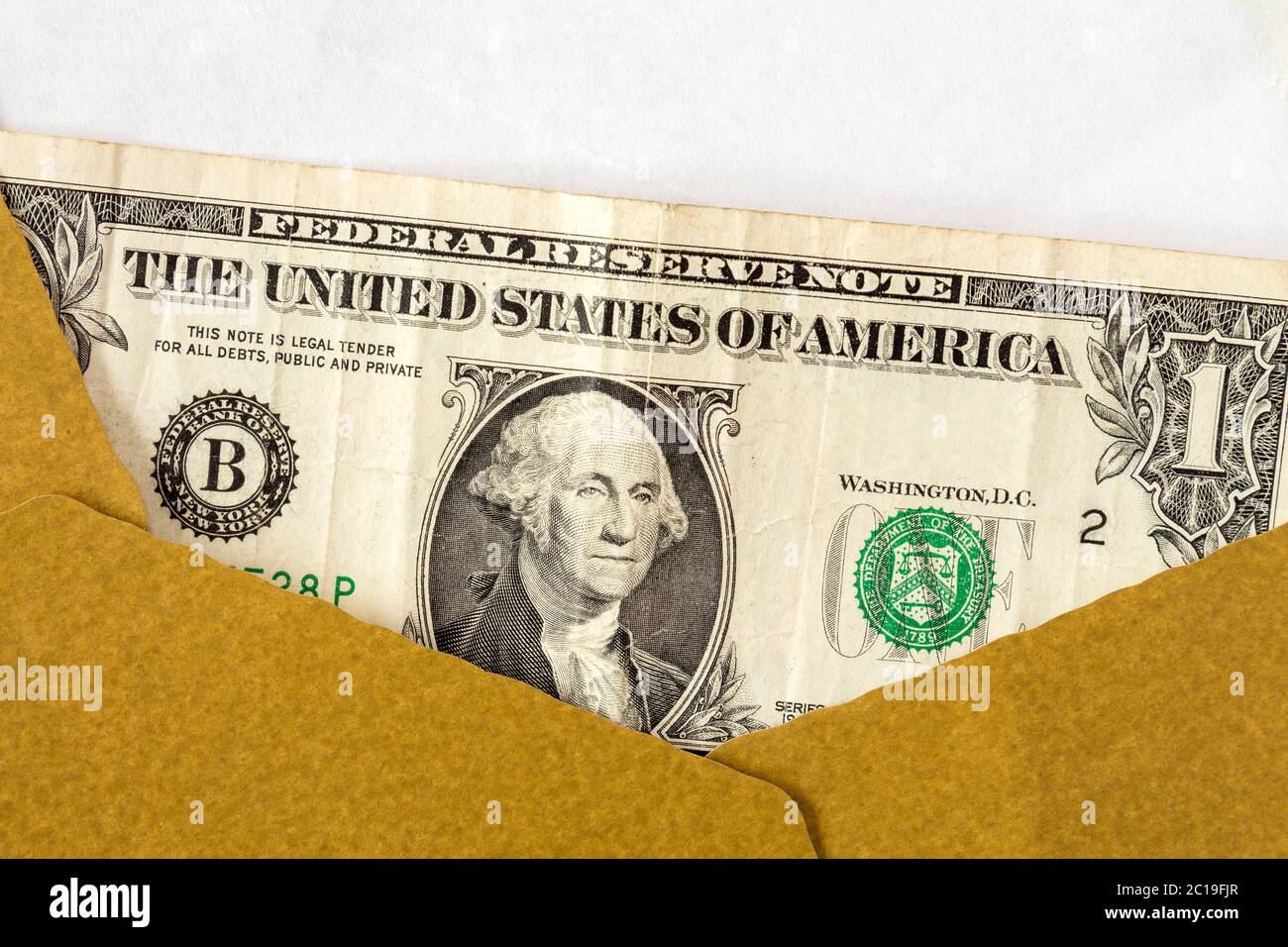 Cash in brown envelope hires stock photography and images Alamy