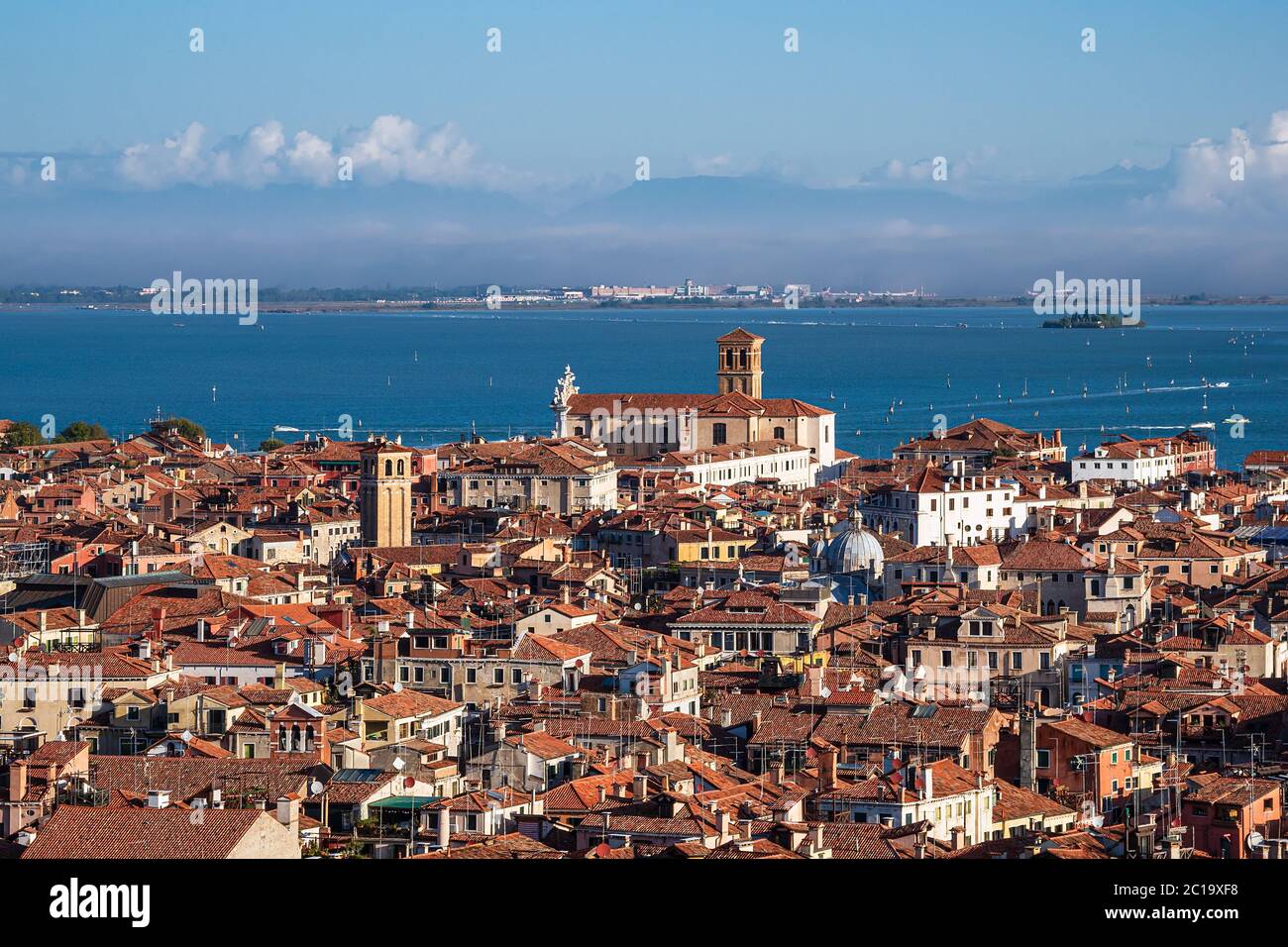 Historical buildings in venice hi-res stock photography and images - Alamy