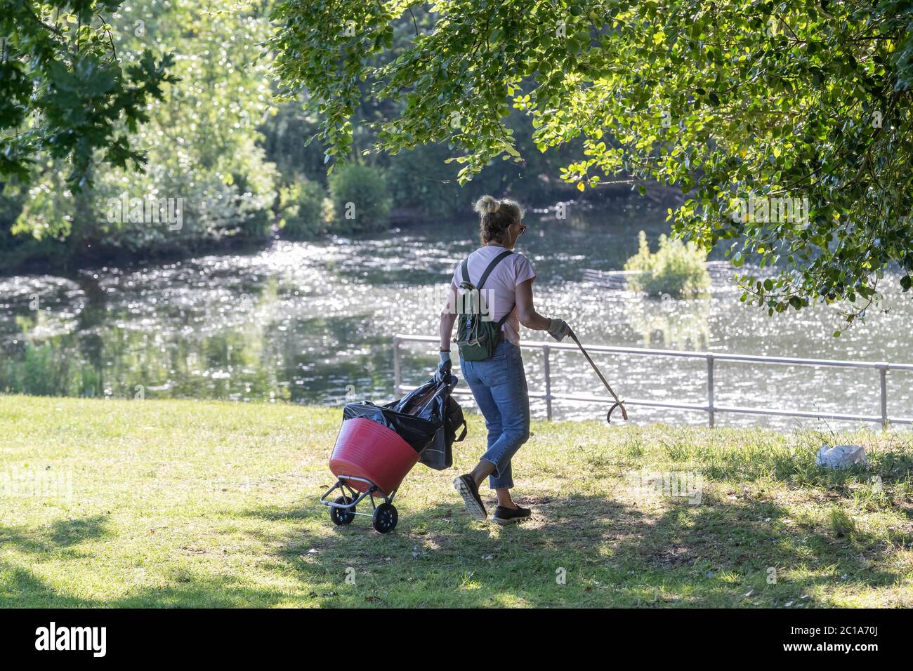 Litter Picker Uk High Resolution Stock Photography and Images - Alamy