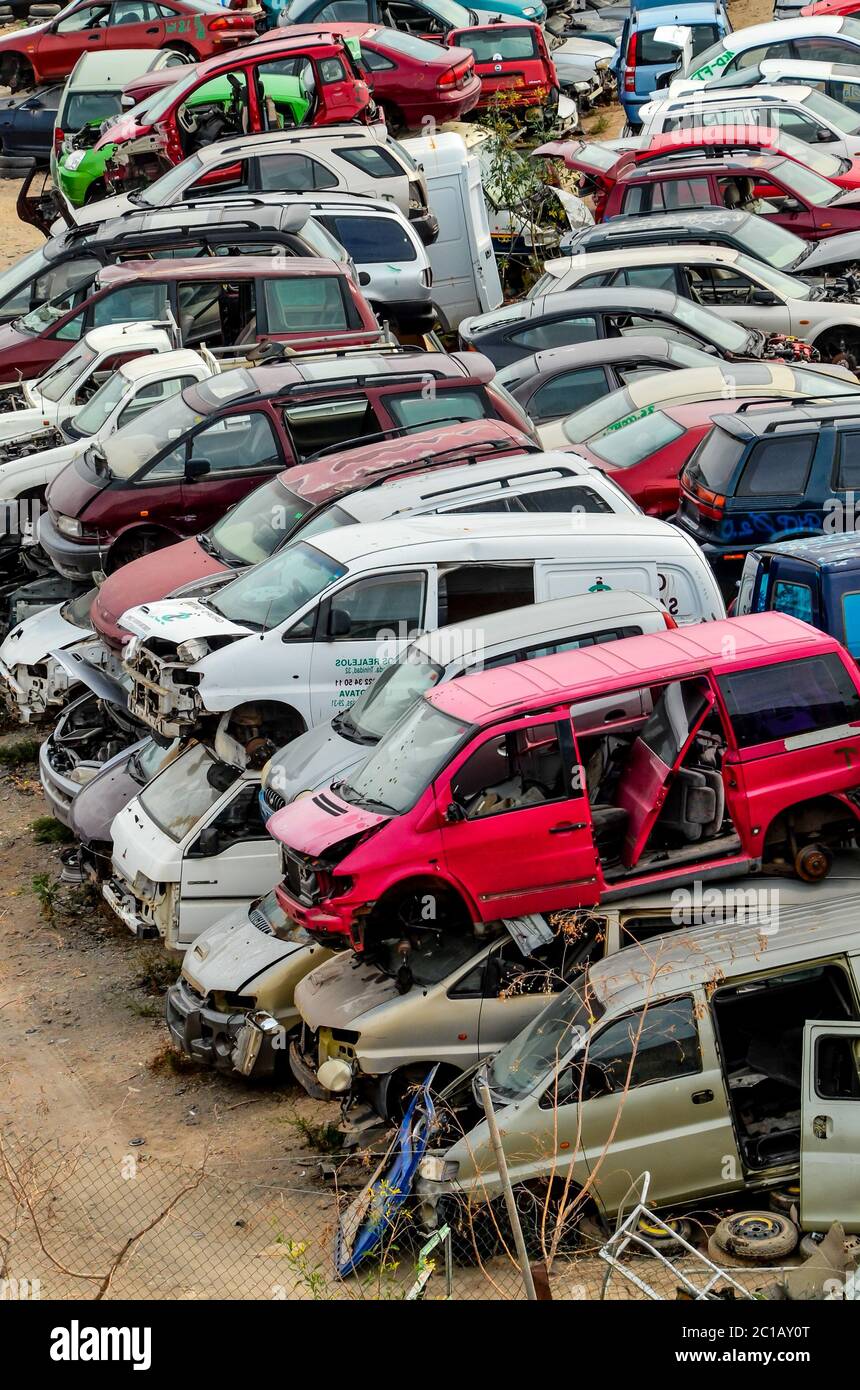 Old Junk Cars On Junkyard Stock Photo - Alamy