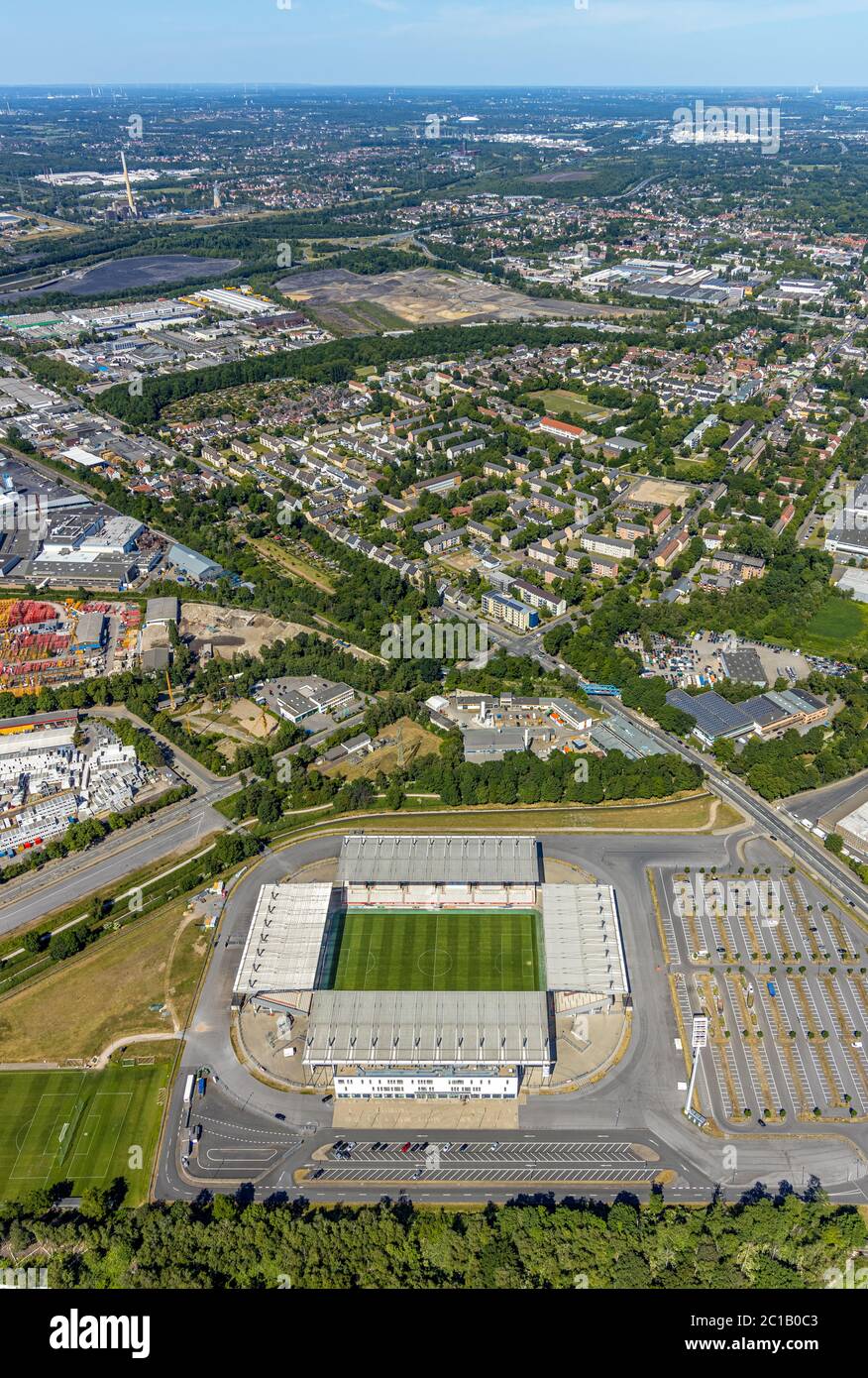 Aerial photograph, Stadion Essen , Football stadium in the Essen district of Bergeborbeck, Rot-Weiss Essen, Regionalliga West , SGS Essen , Frauen-Bun Stock Photo