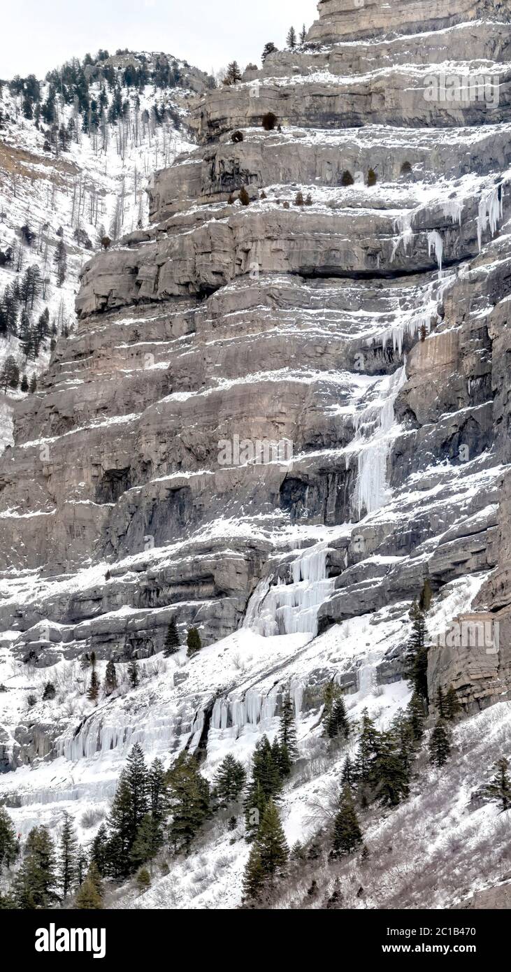 Vertical Bridal Veil Falls In Provo Canyon With Frozen Water On Steep Slopes In Winter Stock Photo Alamy Vertical Bridal Veil Falls In Provo Canyon With Frozen Water On Steep Slopes In Winter Stock Photo Alamy