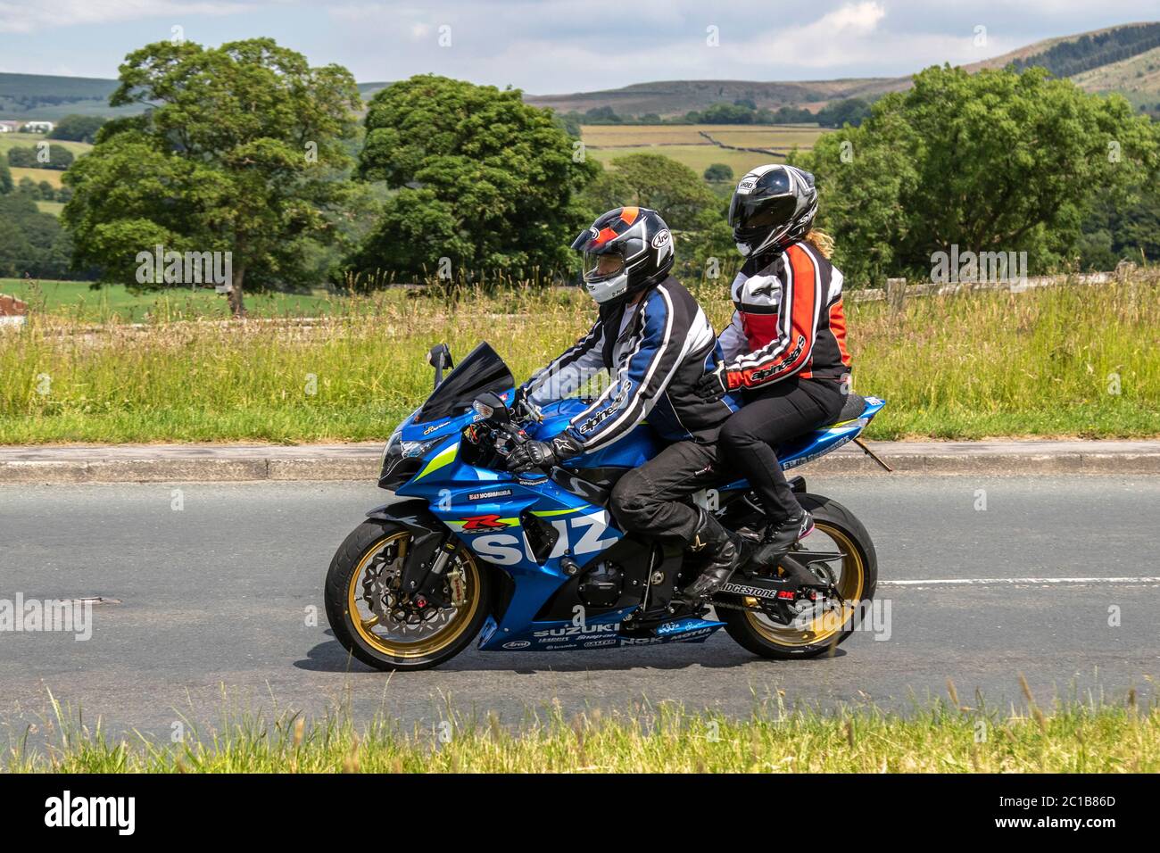2016 suzuki gsxr 1000 deals