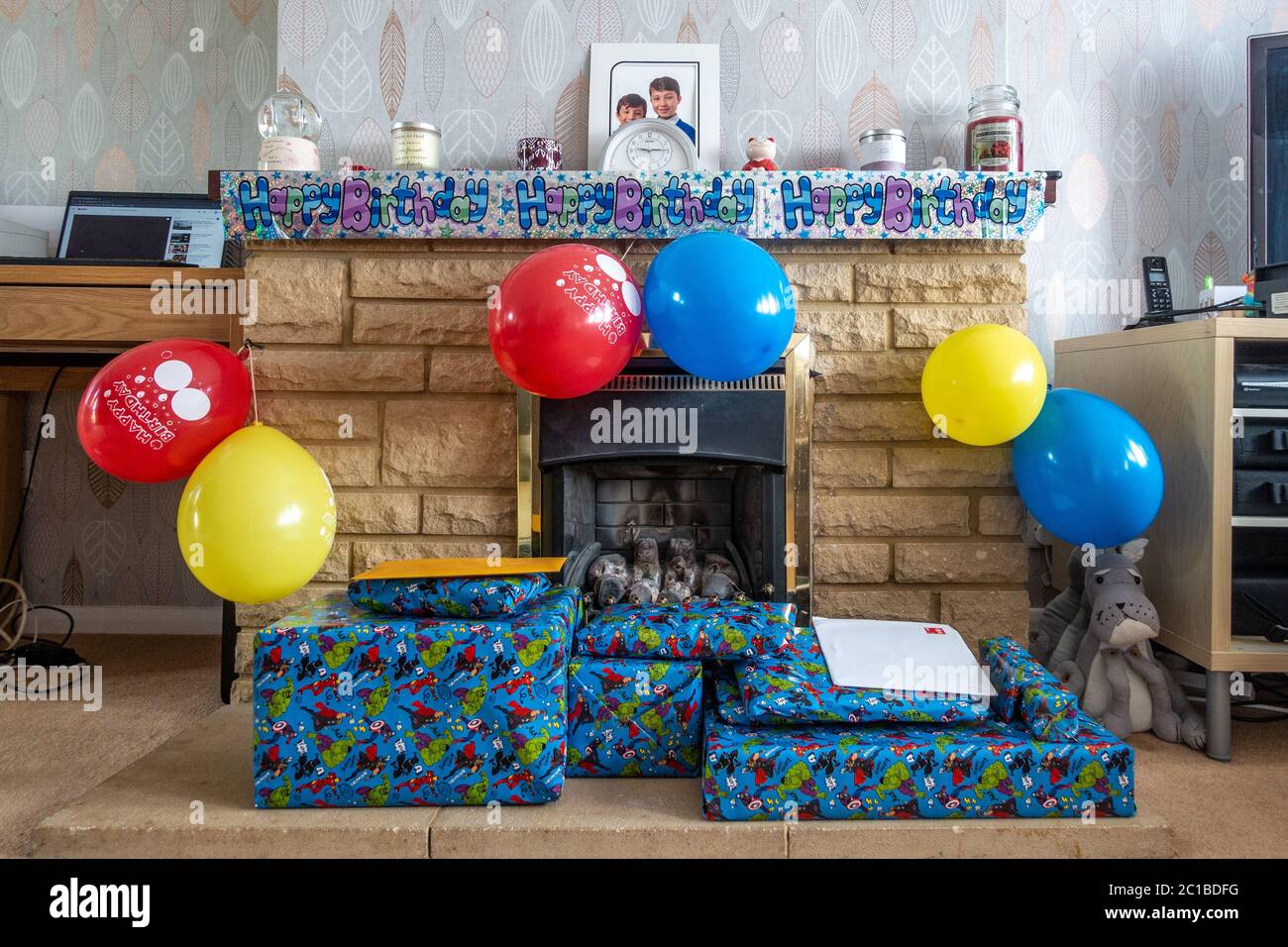 Birthday Presents High Resolution Stock Photography And Images Alamy
