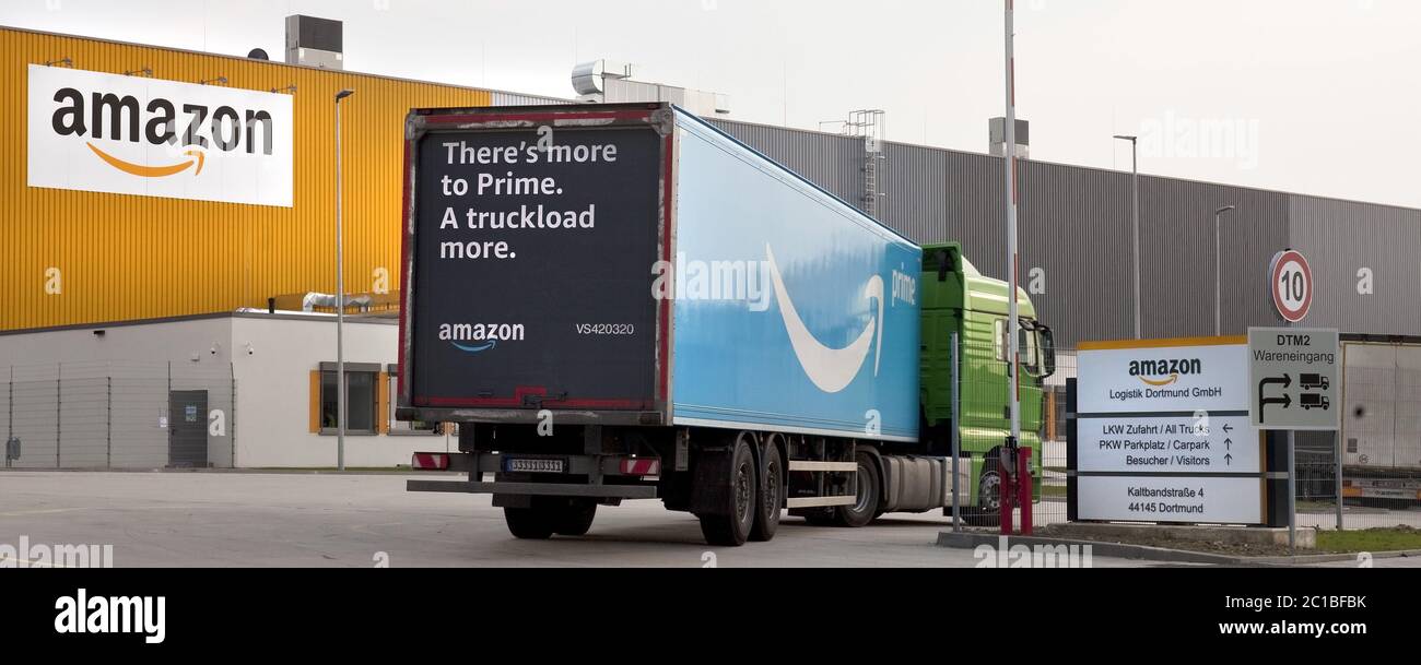 Amazon Prime Truck drives to the Amazon Logistics Center DTM2, Dortmund, Ruhr Area, Germany, Europe Stock Photo